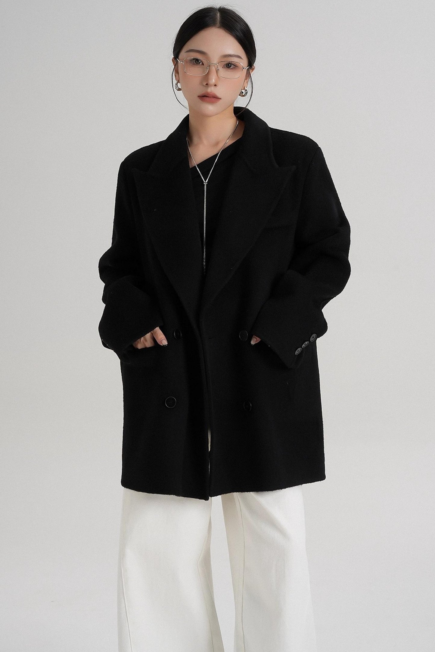 Medium-Length Temperament Wool Coat