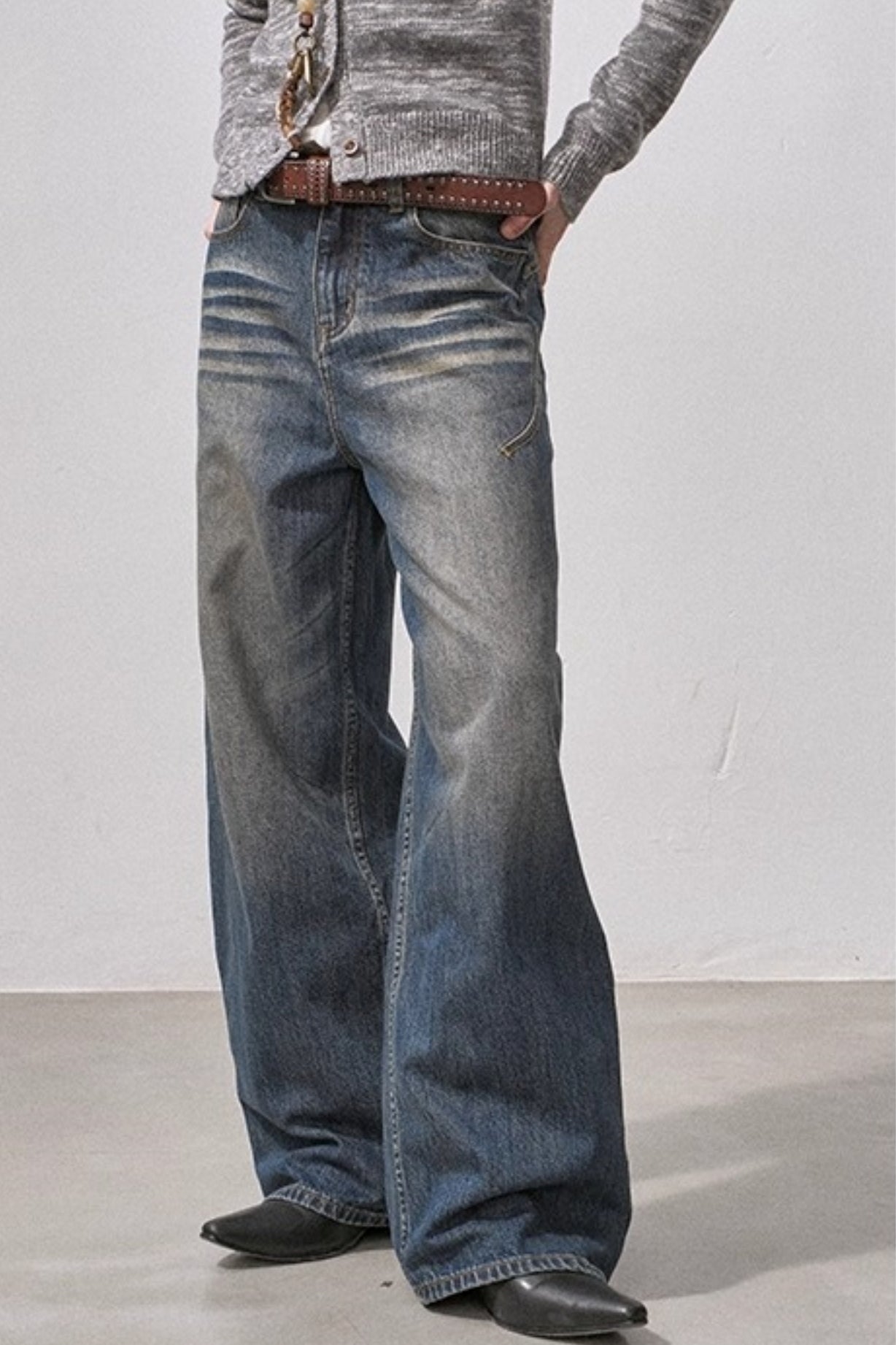 Seamless Whiskered Vintage Jeans