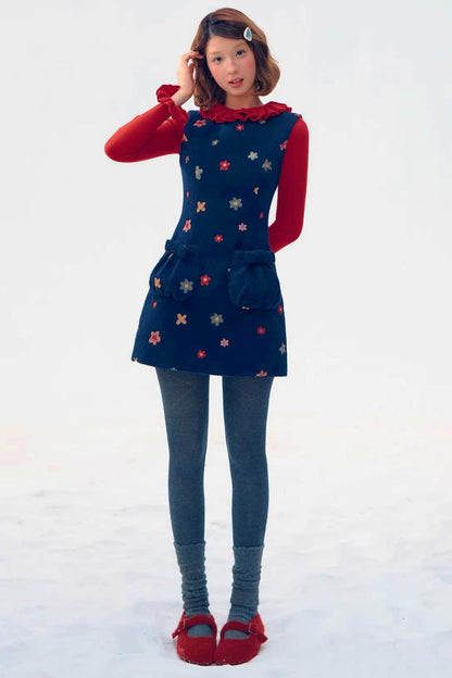 Three-Dimensional Lace Knit Slim Top