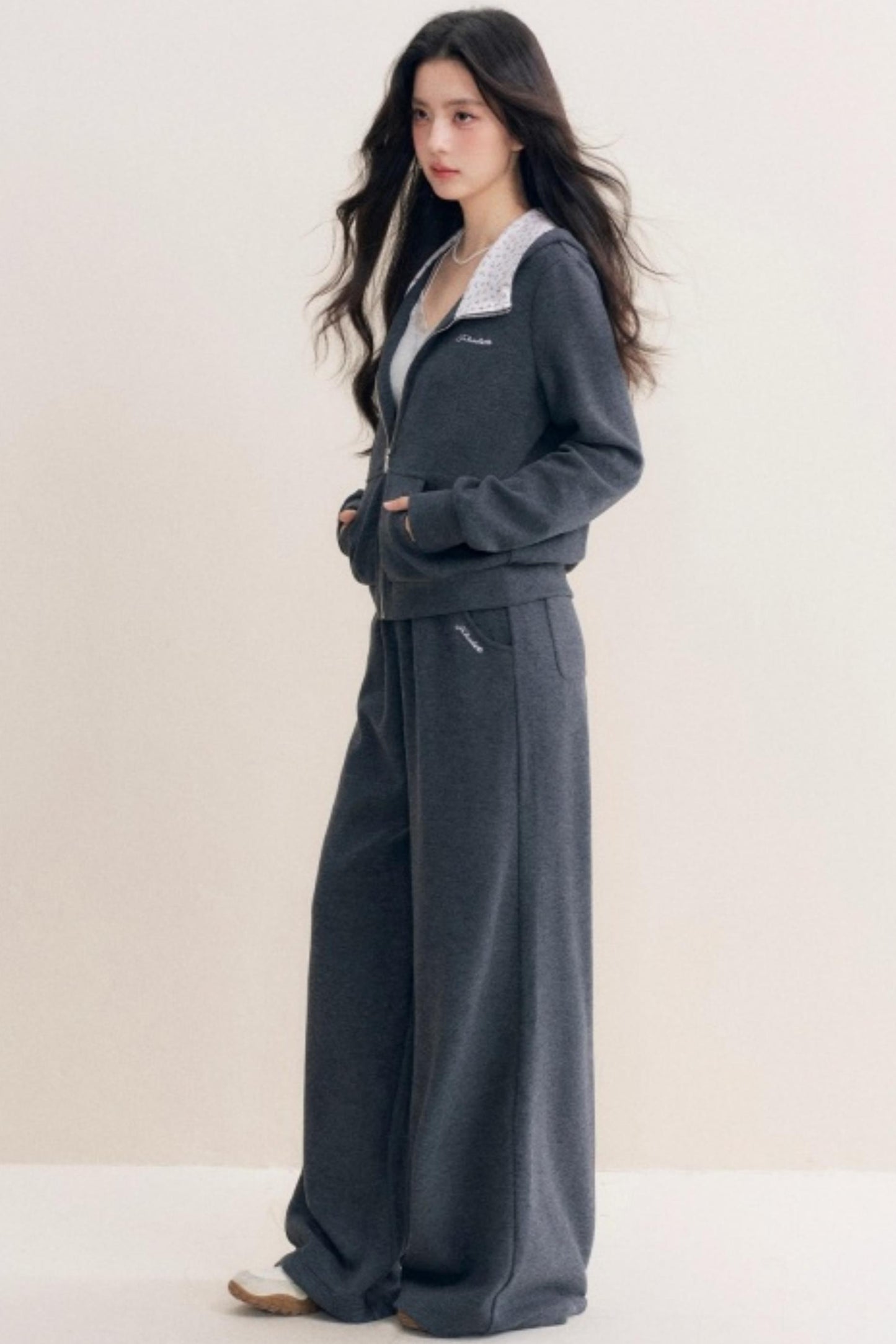 Rose Print Patchwork Hooded Jacket Set-Up