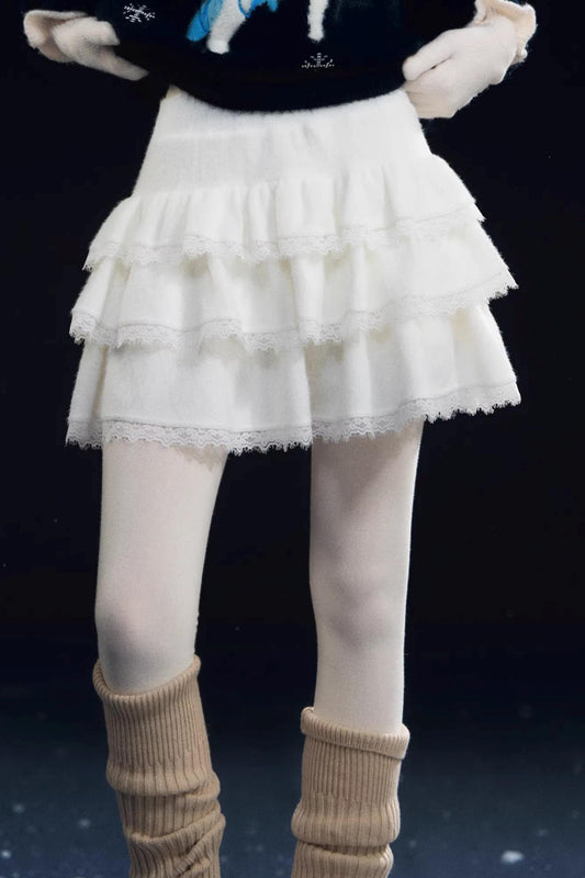 Lace Spliced Velvet Skirt