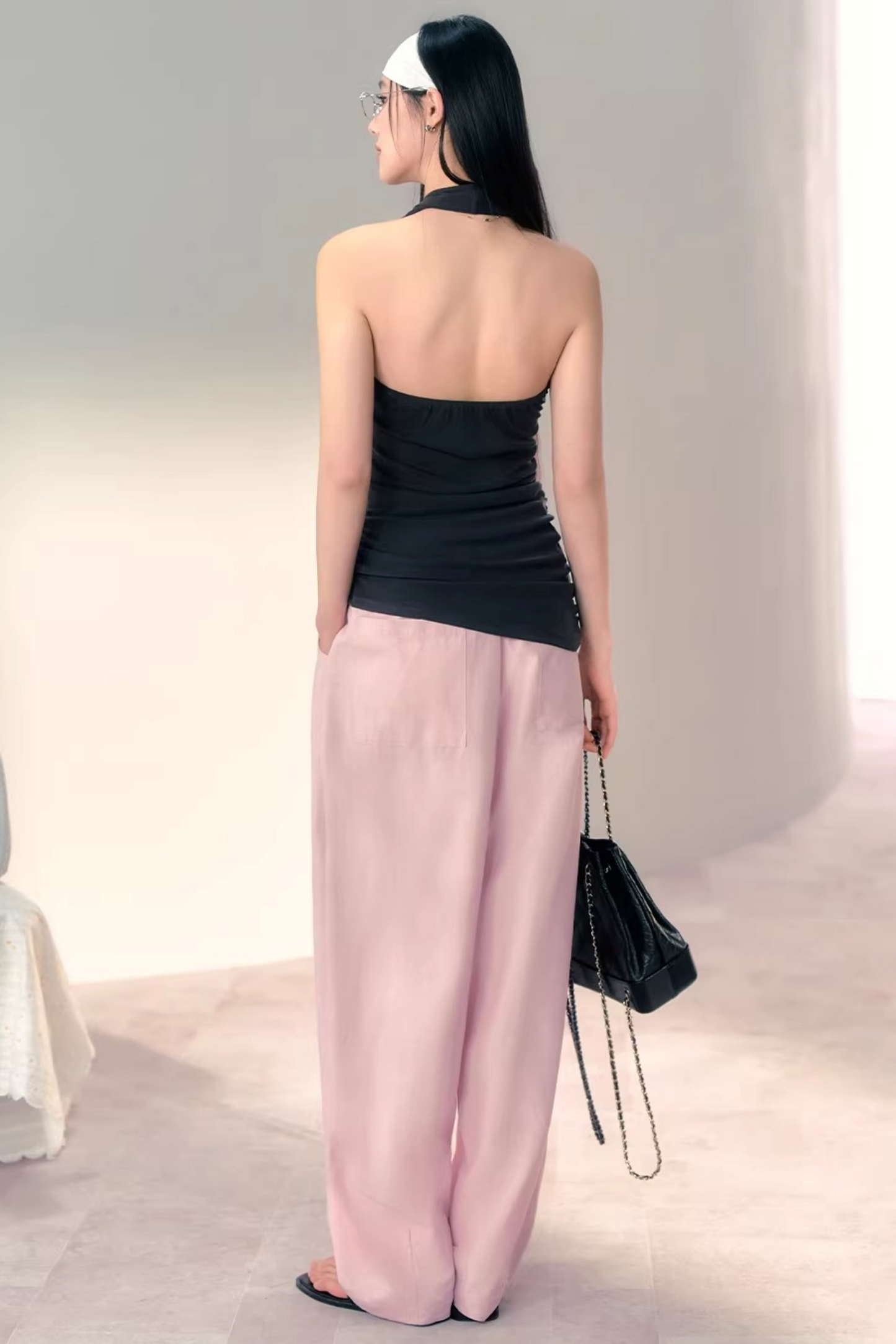 Airy Pleated Balloon Pants