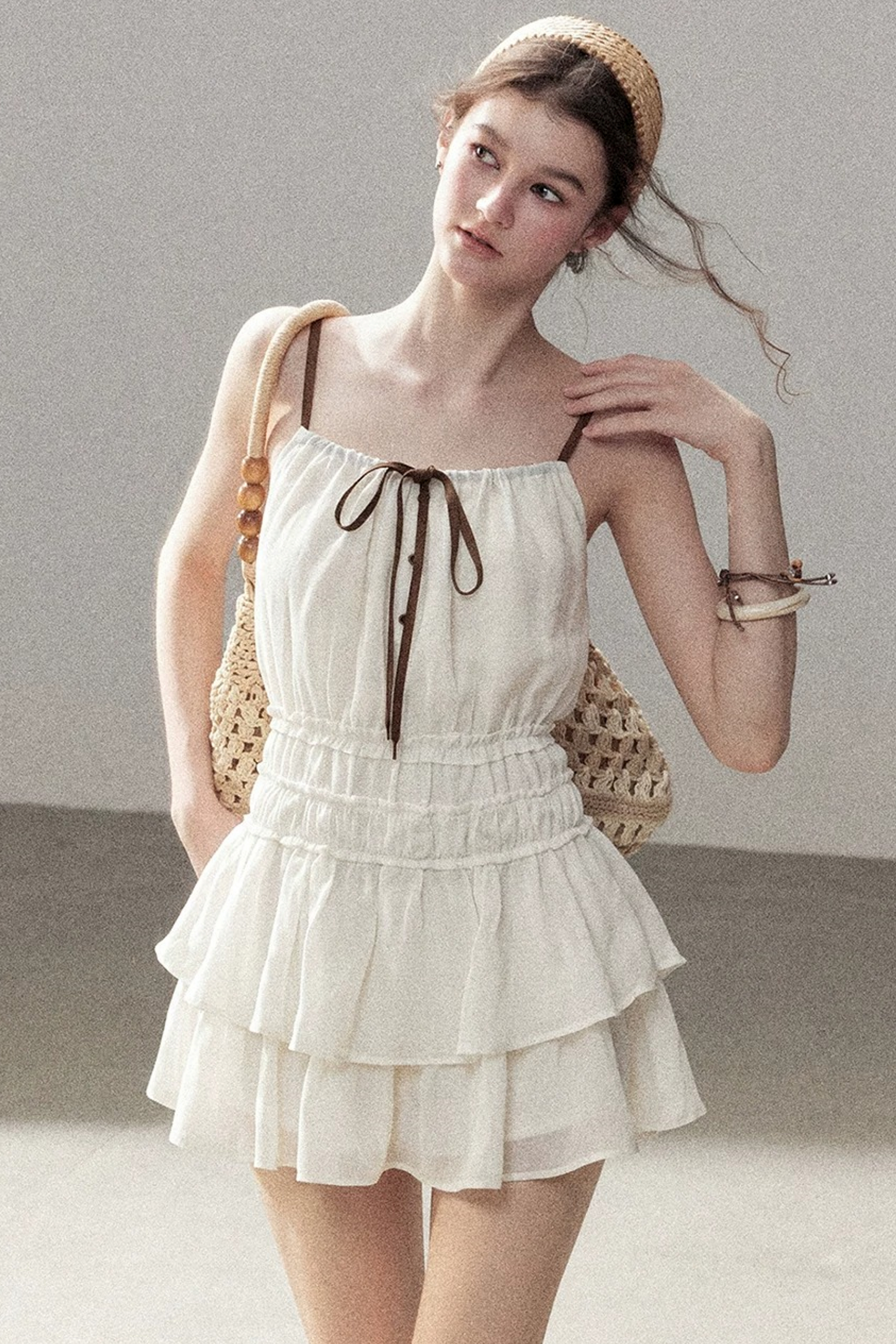 Französisches Sommerkleid mit Trägern