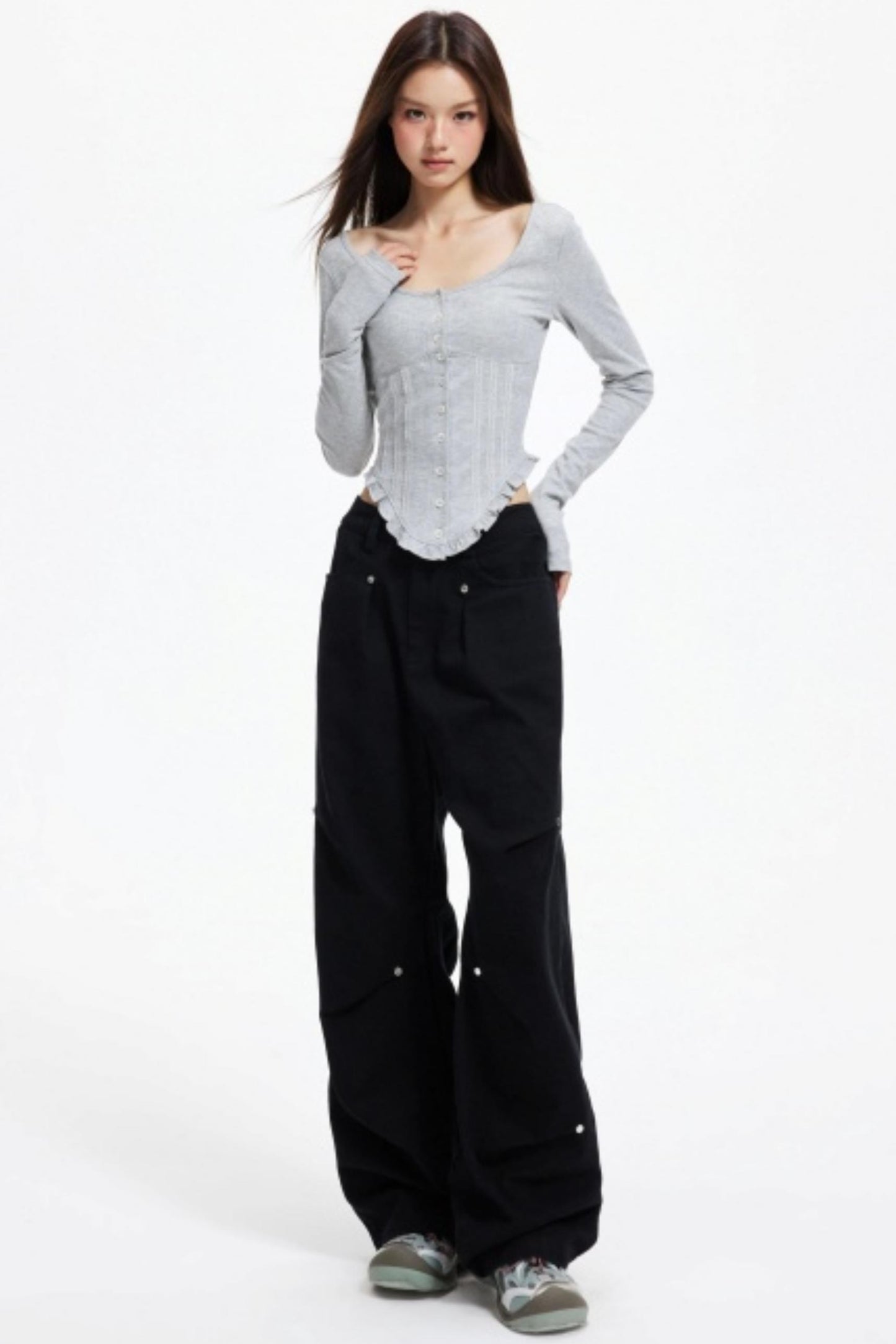 Functional Pleated Stud Cargo Pants
