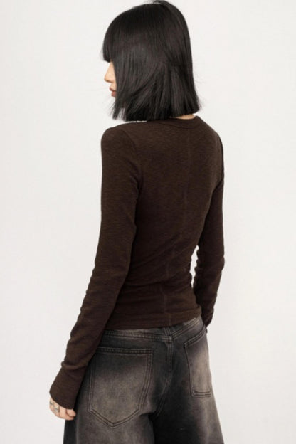 Retro Black Slim-Fitting Top