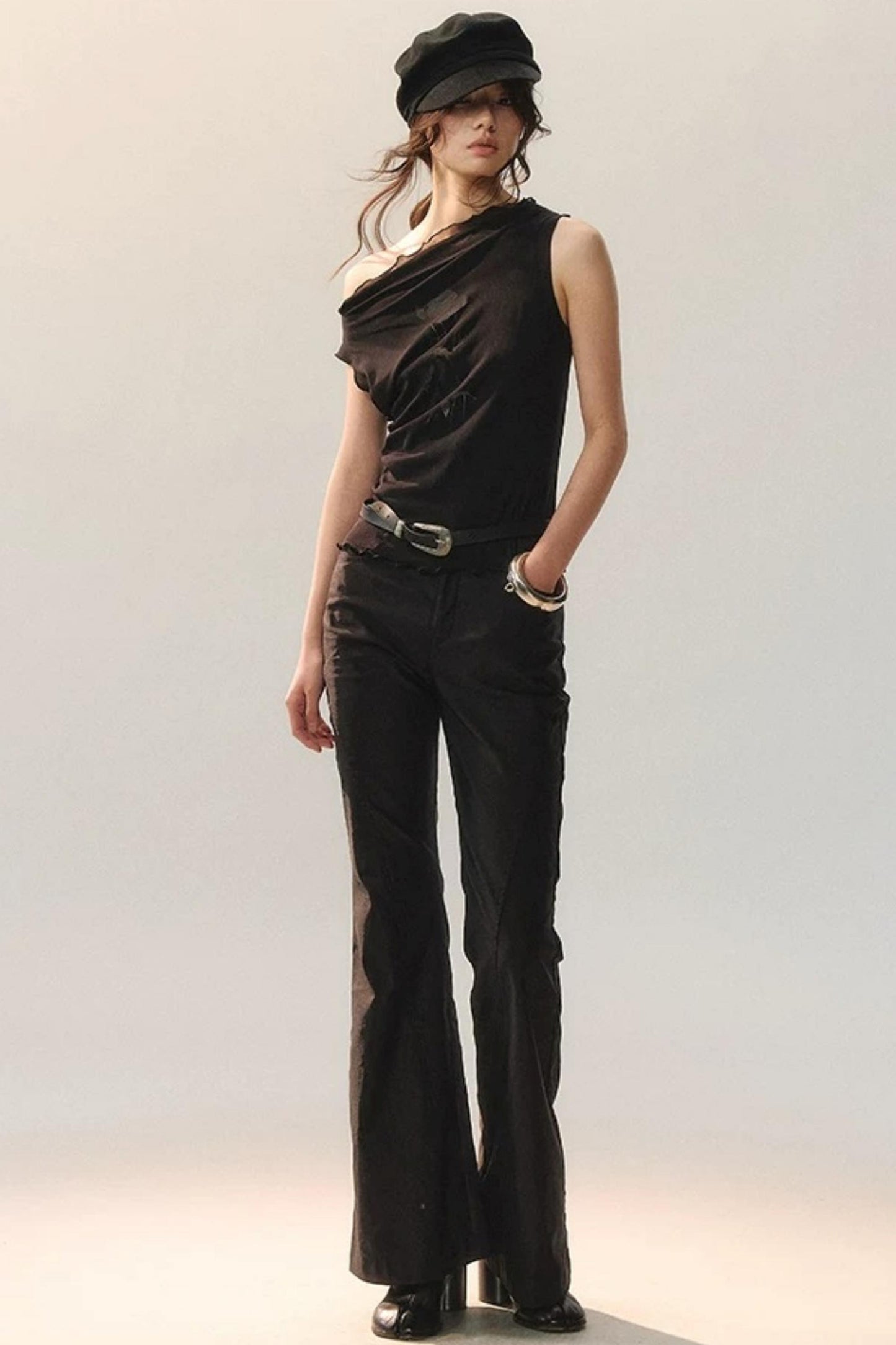 Top in Maglia con Ricamo e Nappe