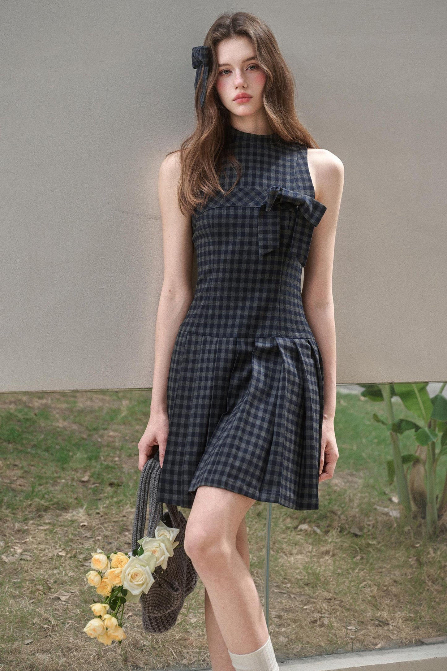 Elegant Bow Halterneck Check Pleated Dress