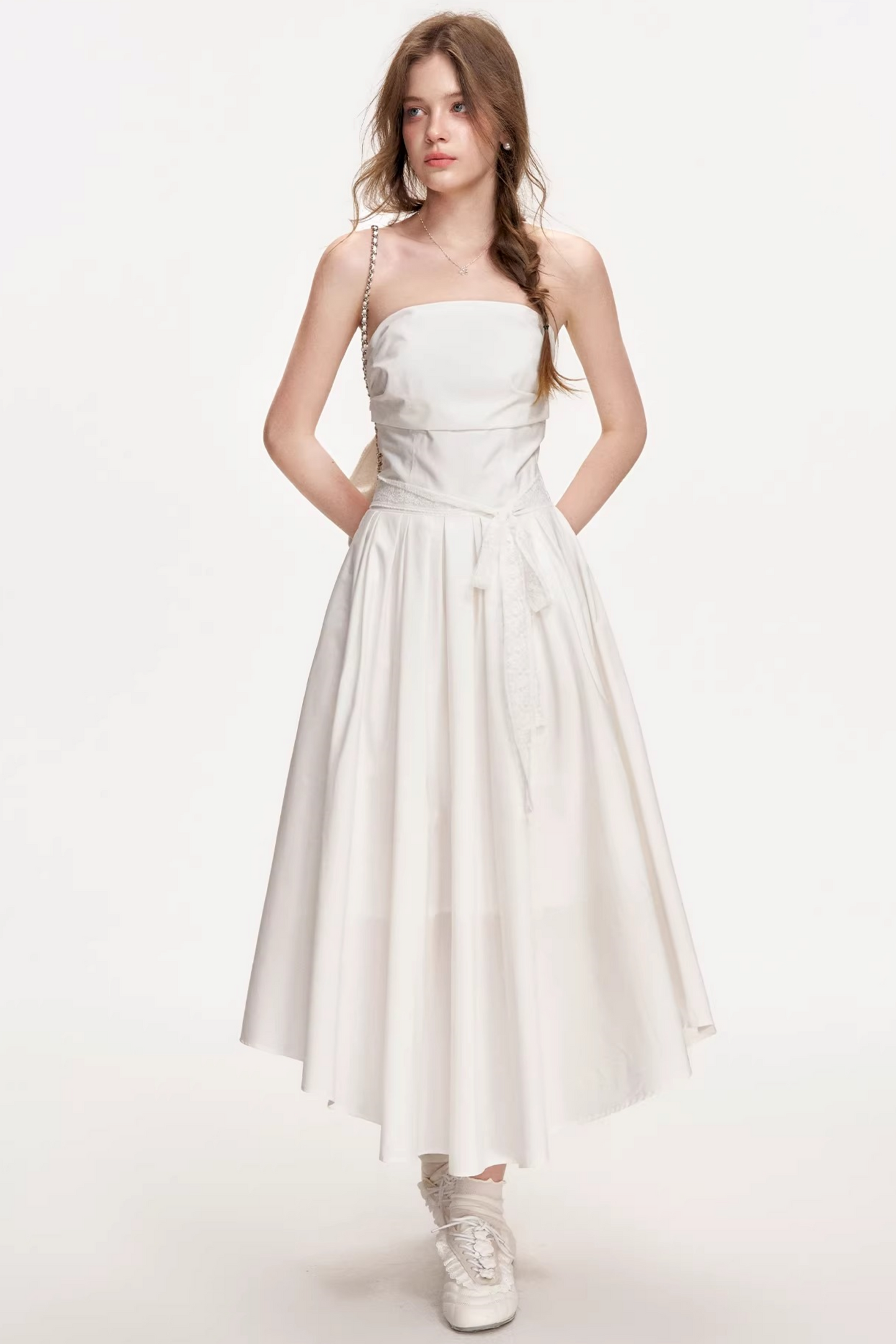 Delicate Lace Strapless Dress