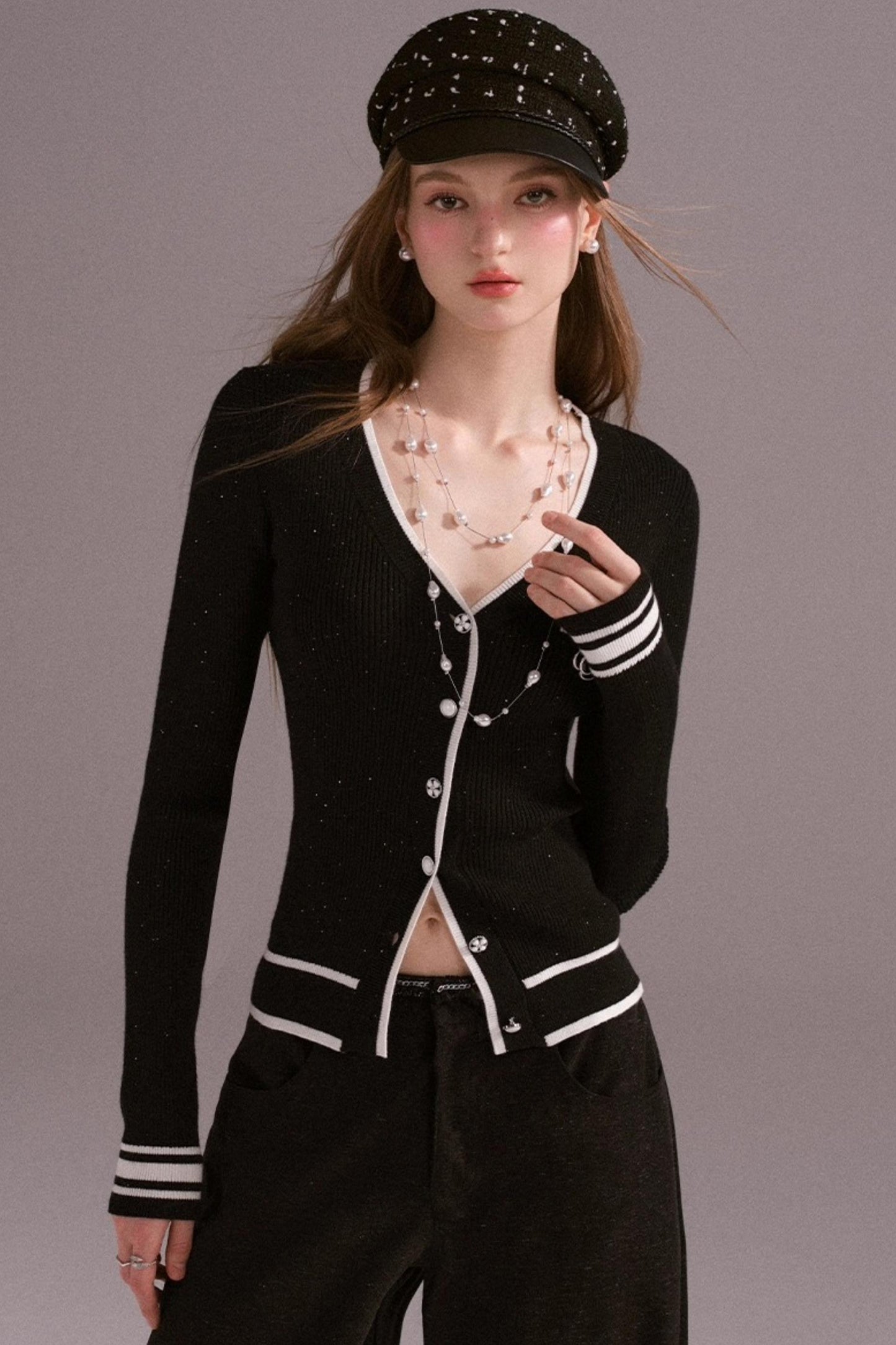Hot Girl Contrast Knit Cardigan Suit Set-Up