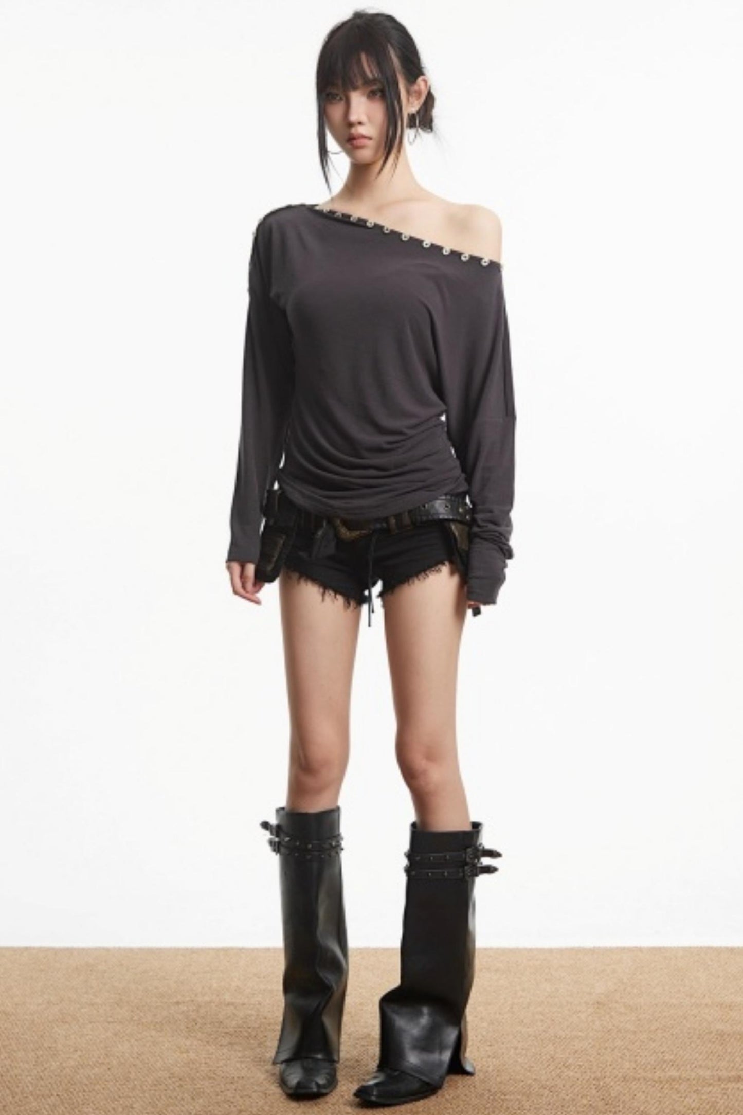 Retro Slim Off-Shoulder Top