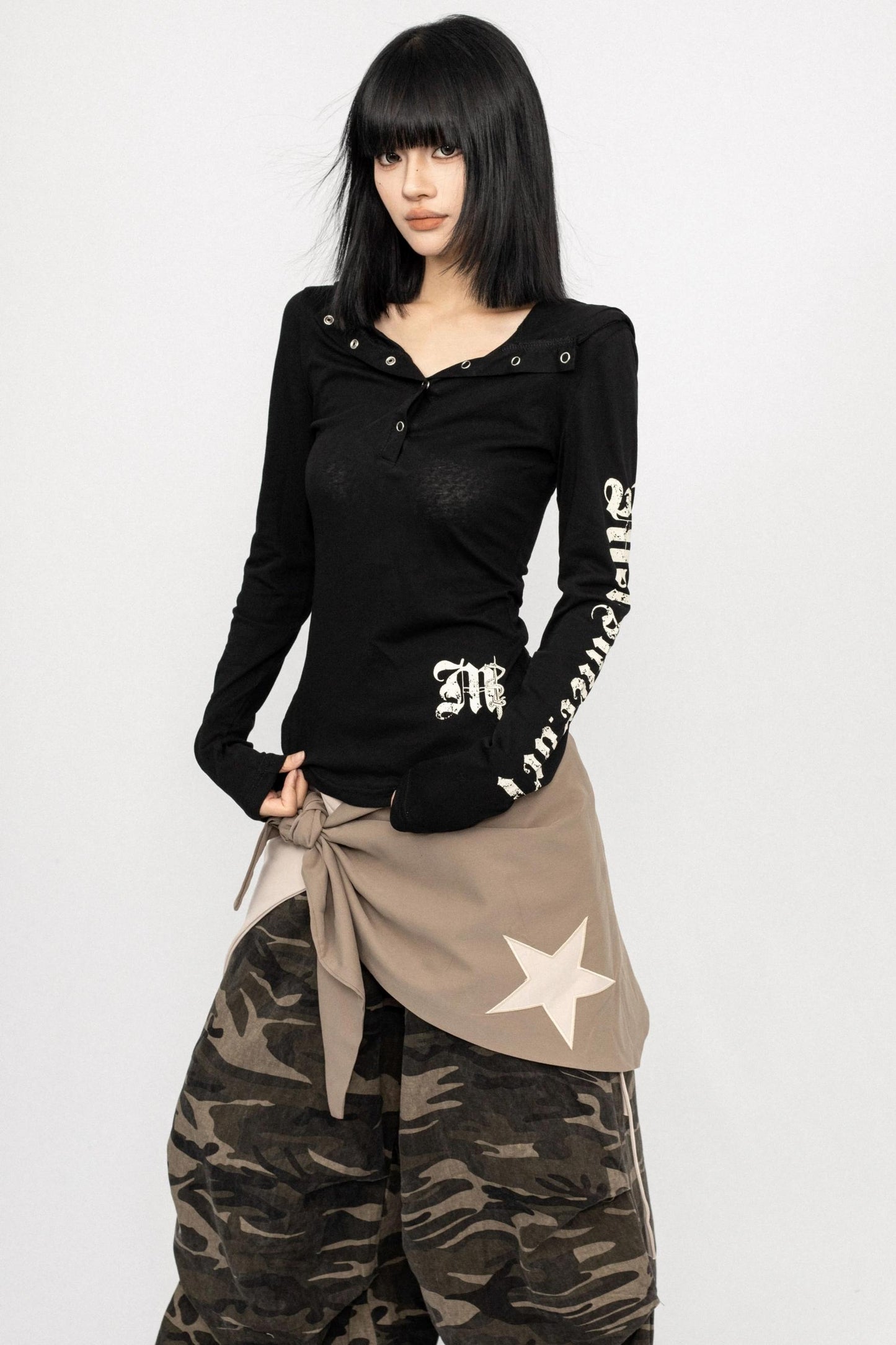 Vintage Spice V-Neck Hooded Top