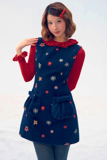 Three-Dimensional Lace Knit Slim Top