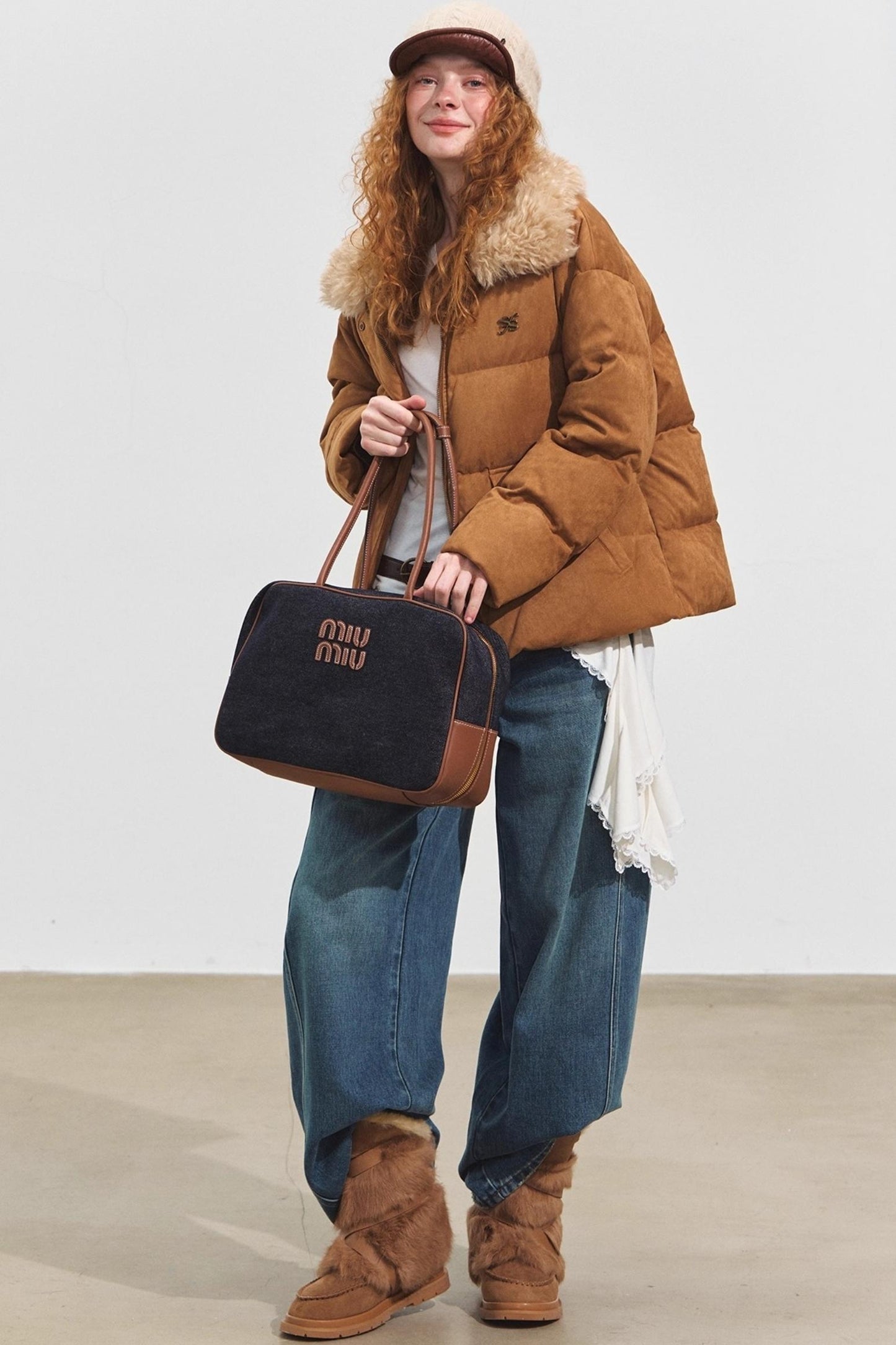 Three-Dimensional Split Wide-Leg Jeans