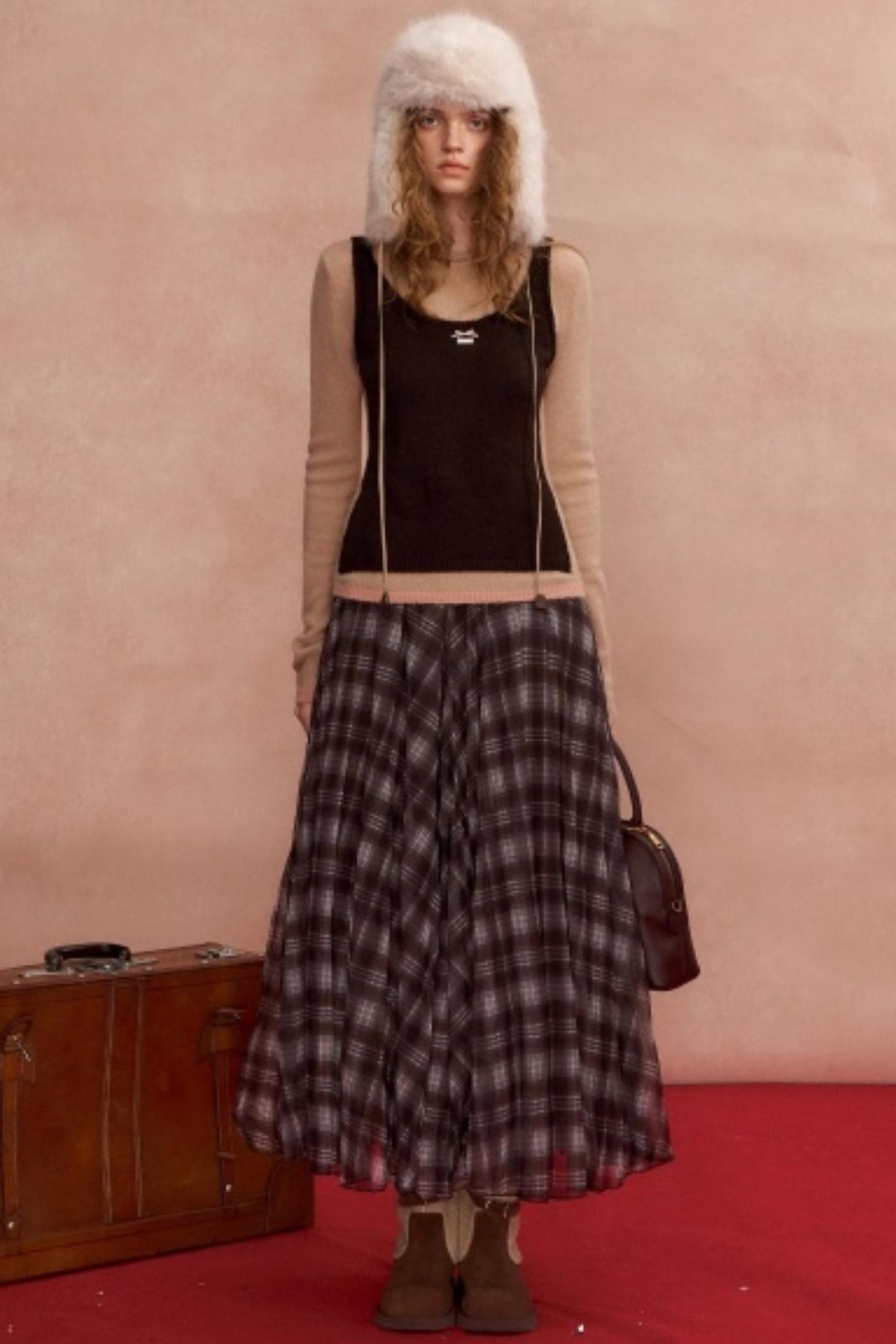 Contrasting Color Layered Sweater