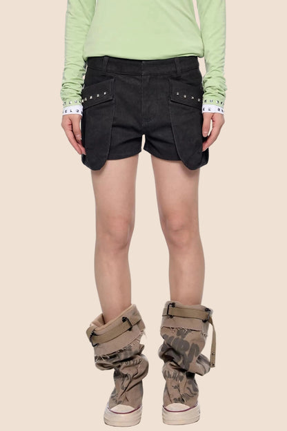 Rivet Pleated A-Line Shorts