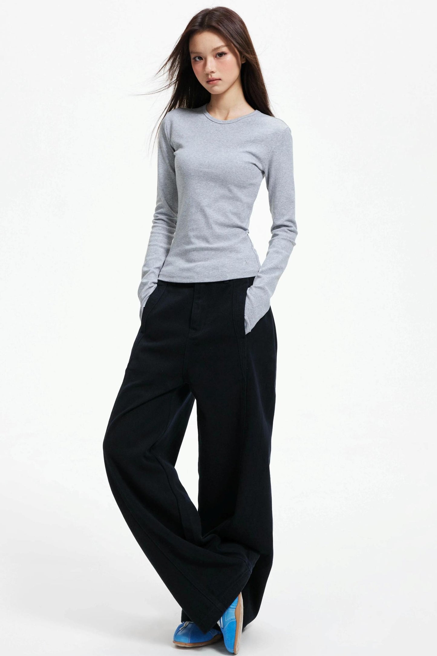 Slim Round Neck Long Sleeve Knitwear