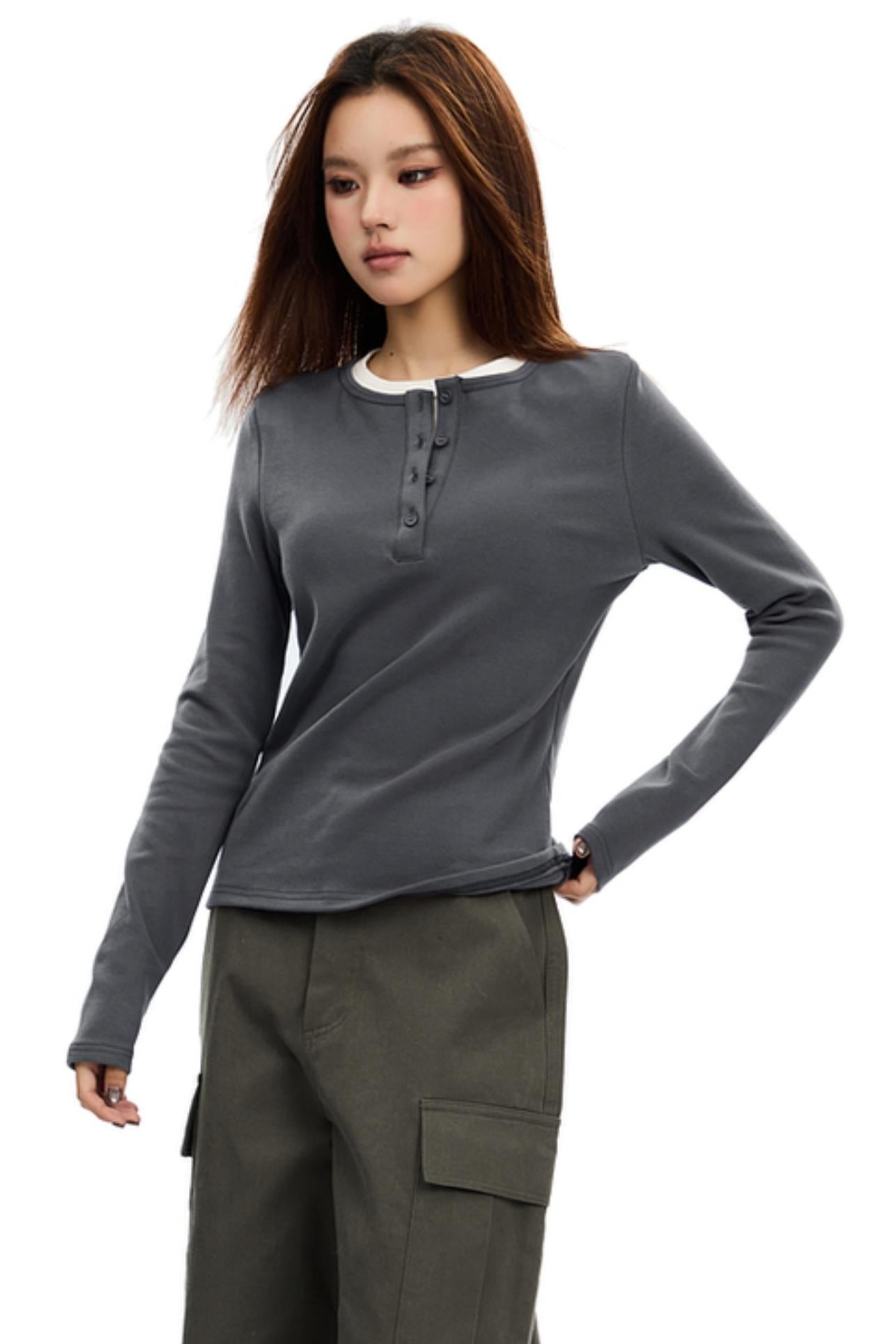 Simple Contrast Crew Neck Knit Top