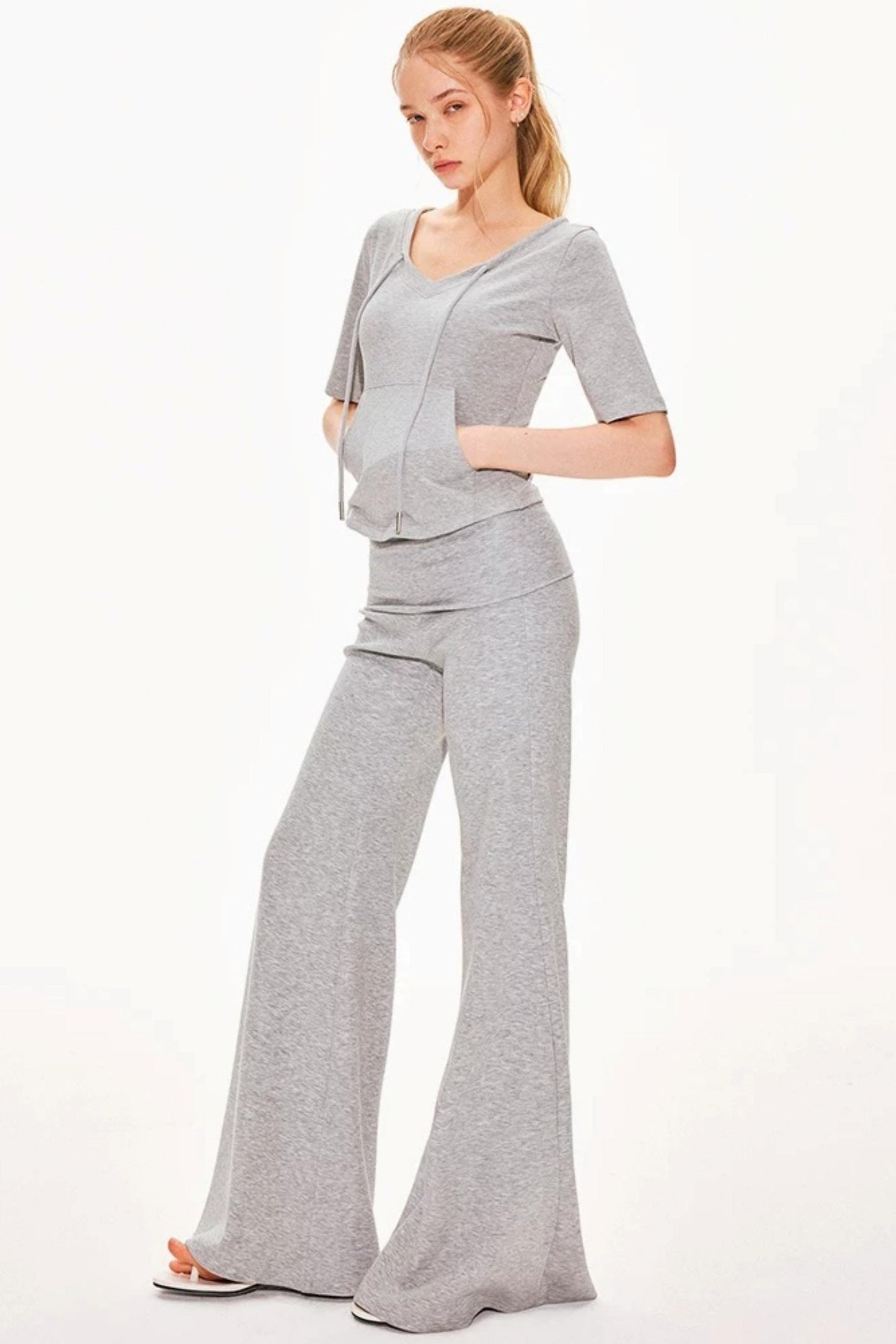 Lyocell Knit V-Neck Ensemble Set-Up