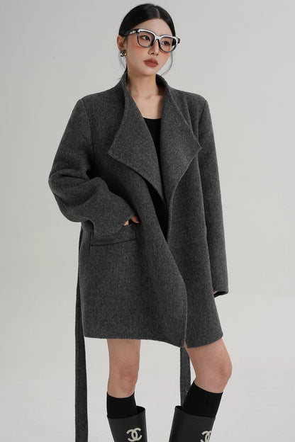 Elegant Wool Bathrobe Coat