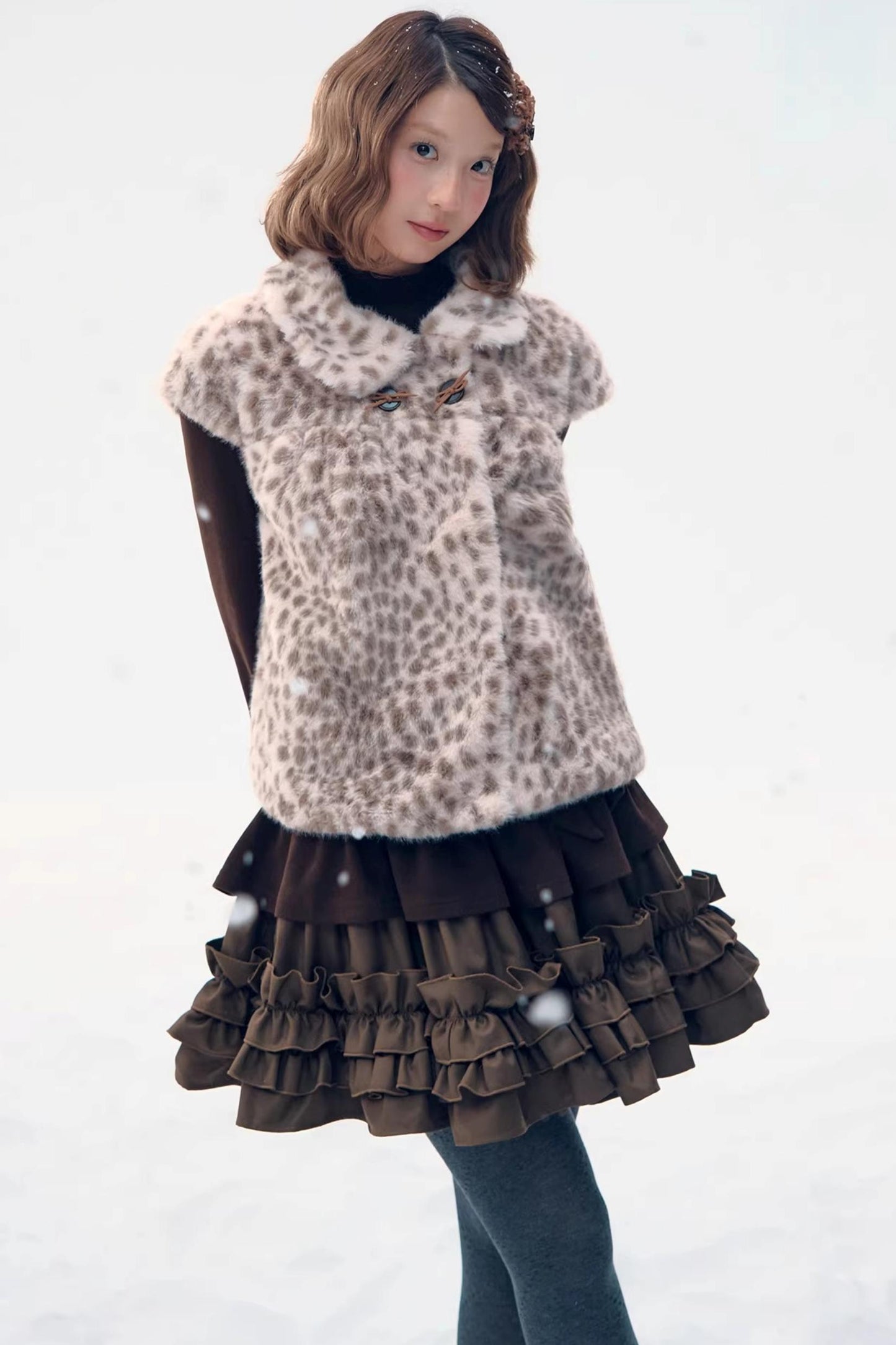 Six-Button Lace Hem Top