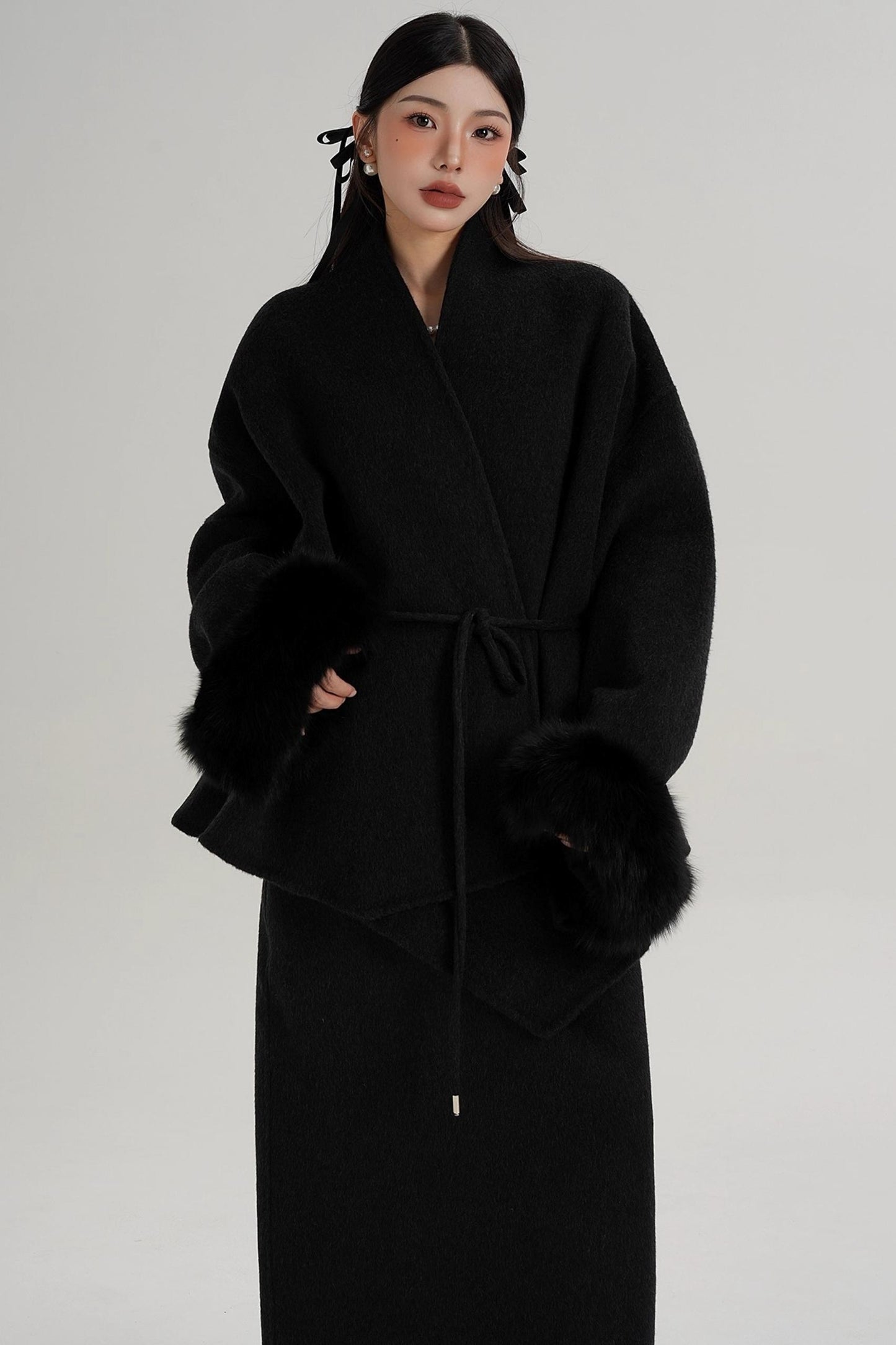Elegant Fox Fur Sleeve Wool Coat