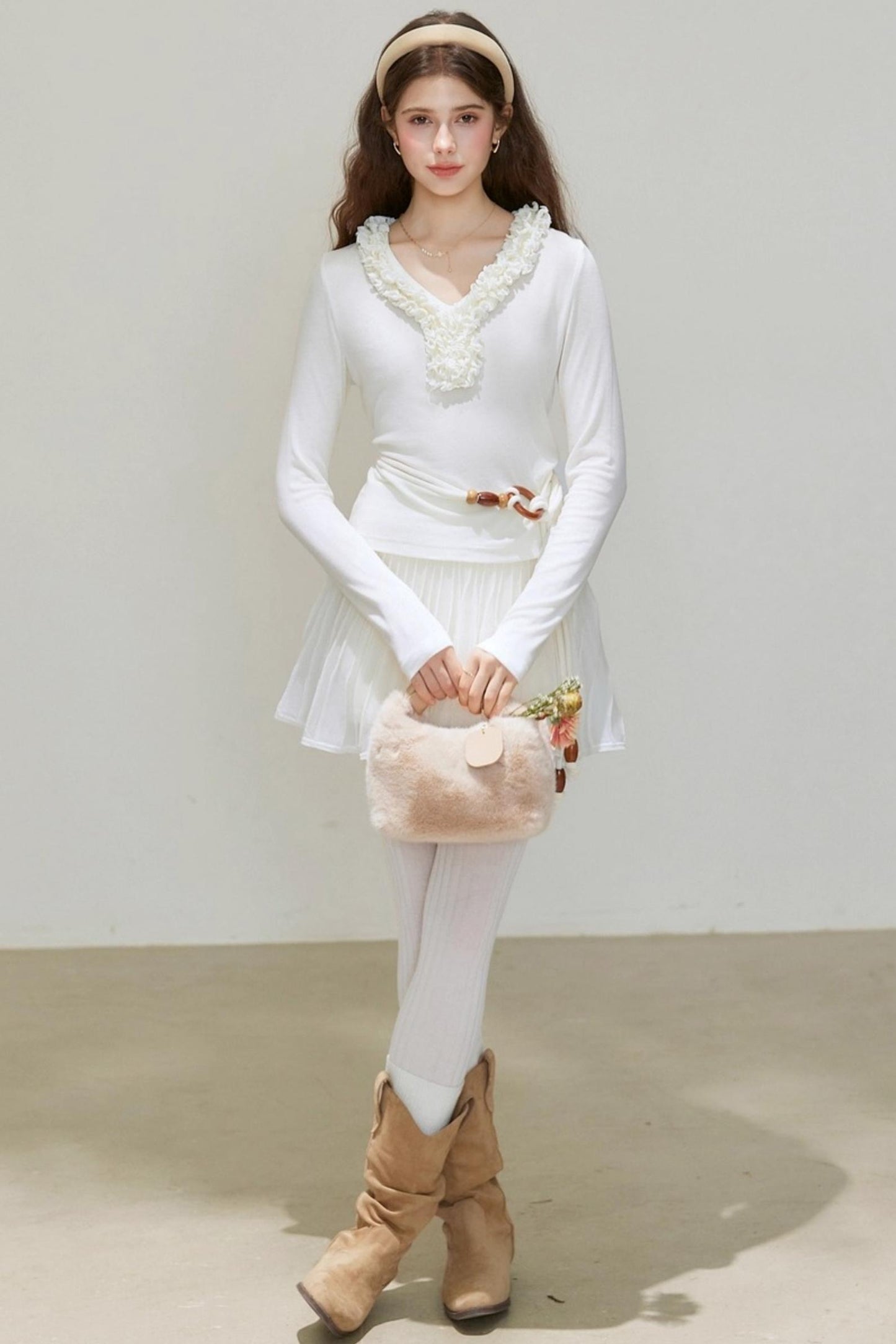 V-Neck Long-Sleeved Base Shirt