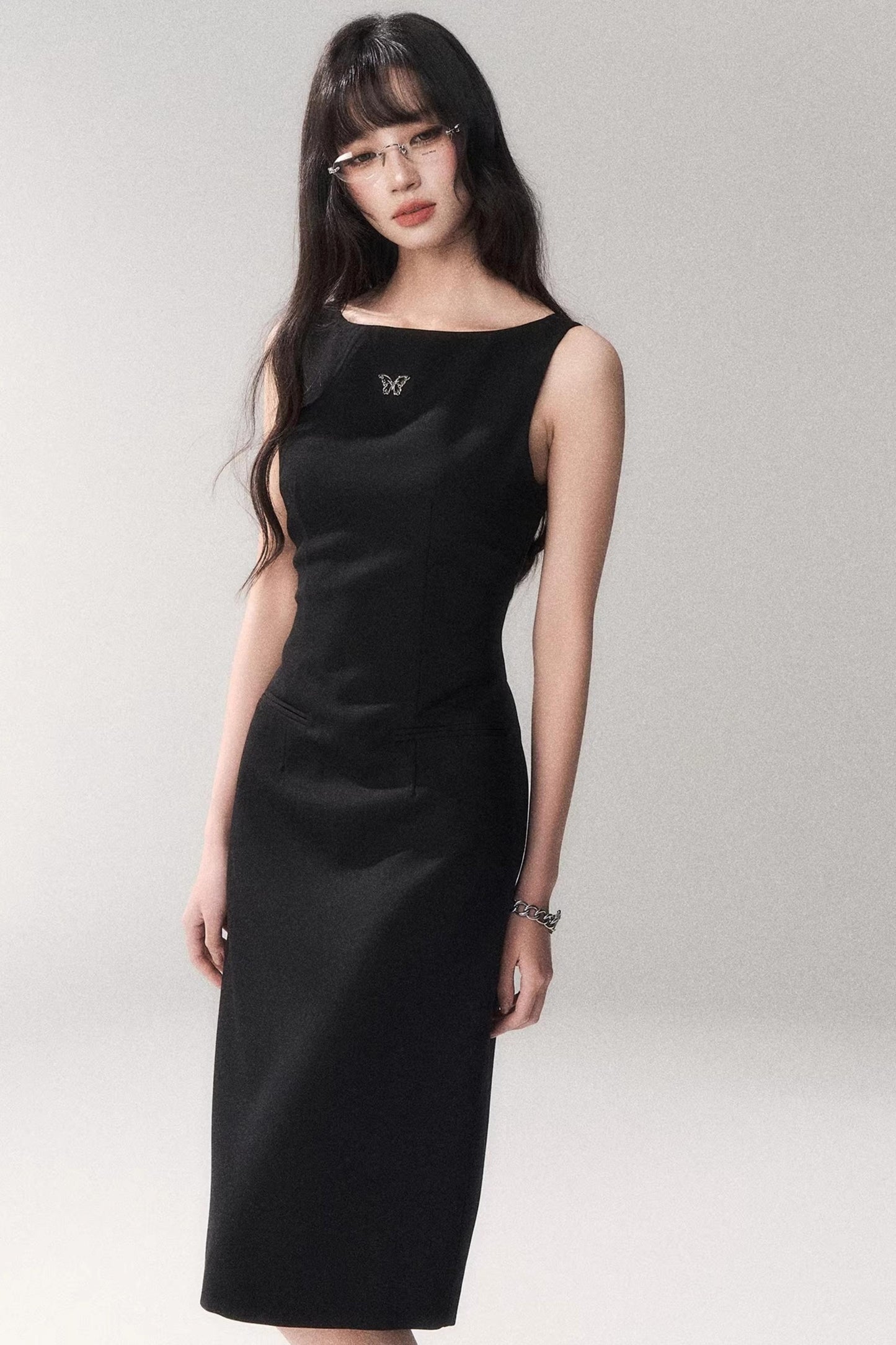 Siren schulterfreies graues Kleid