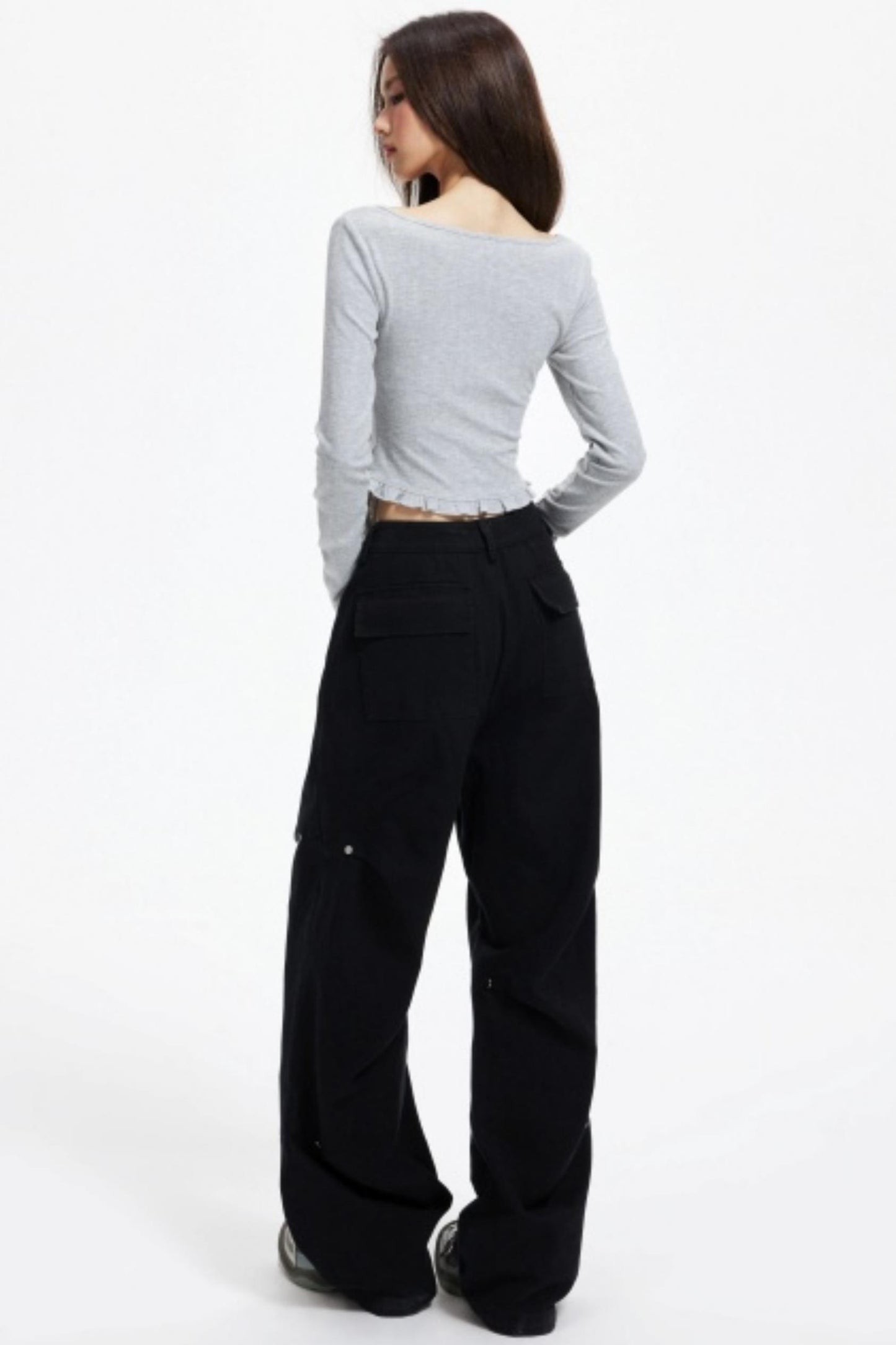 Functional Pleated Stud Cargo Pants