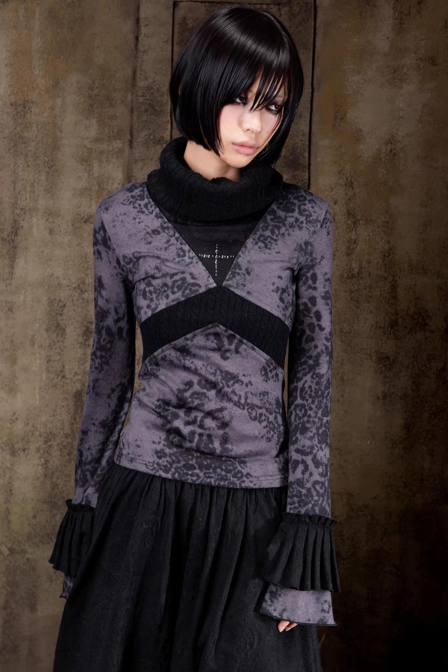 Retro Color-Block Knit Top