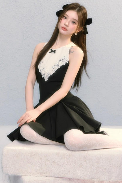 Golden V-Shaped Black Dress