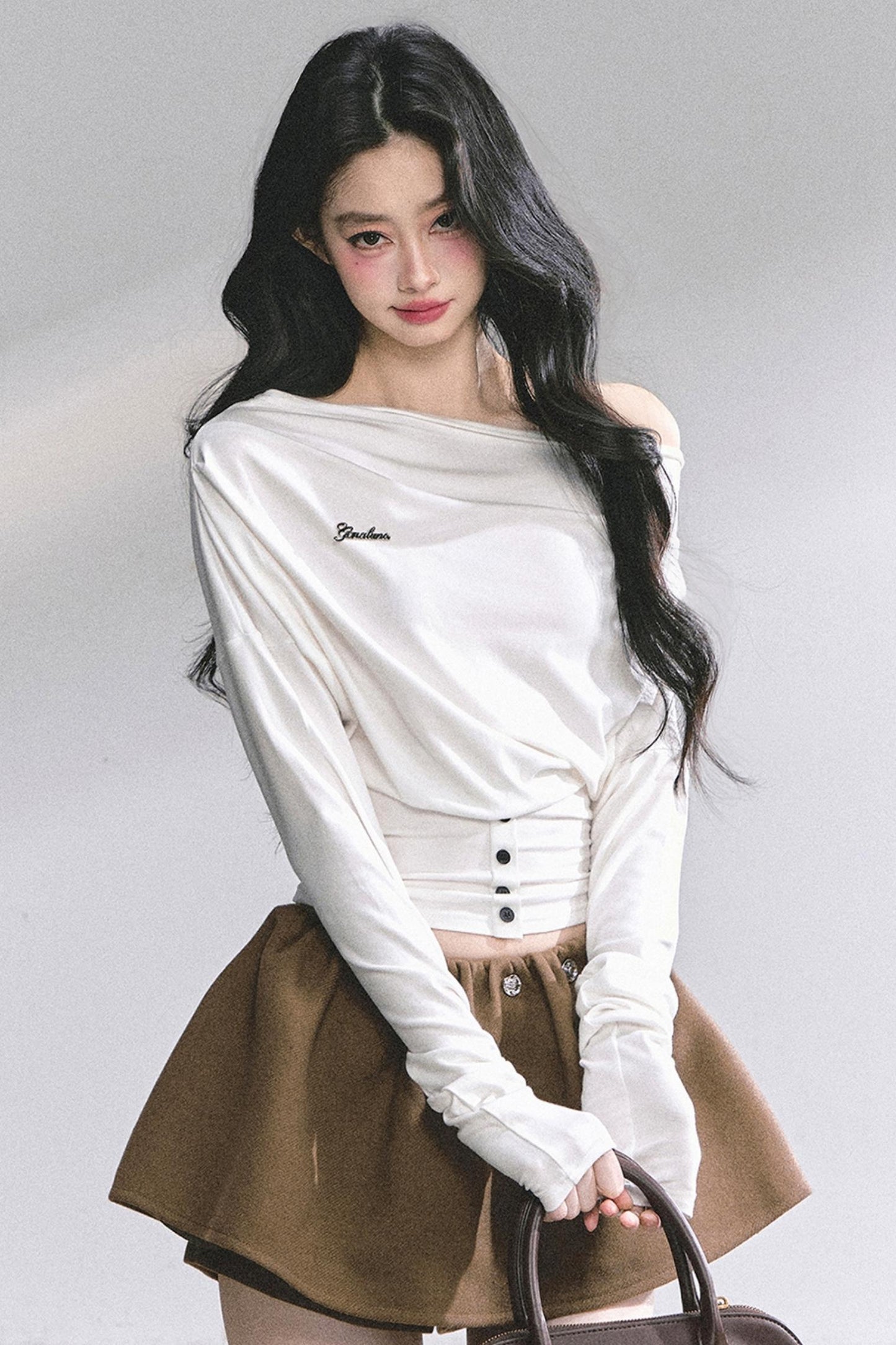 Magazine Long-Sleeved Top