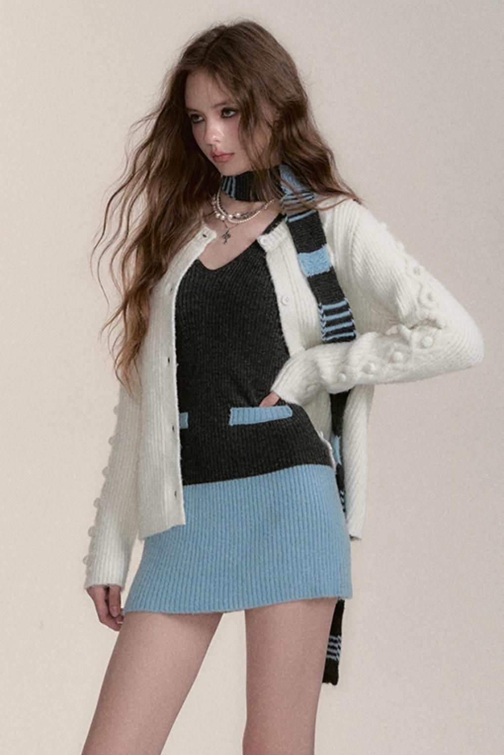 VIAPITTI Heavy Industries Thickened Sweater Cardigan + Vest Two-Piece Women's Autumn and Winter New Wool Fashion Suit