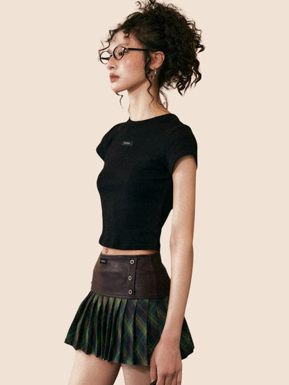 Chic Zip Front Cropped Top