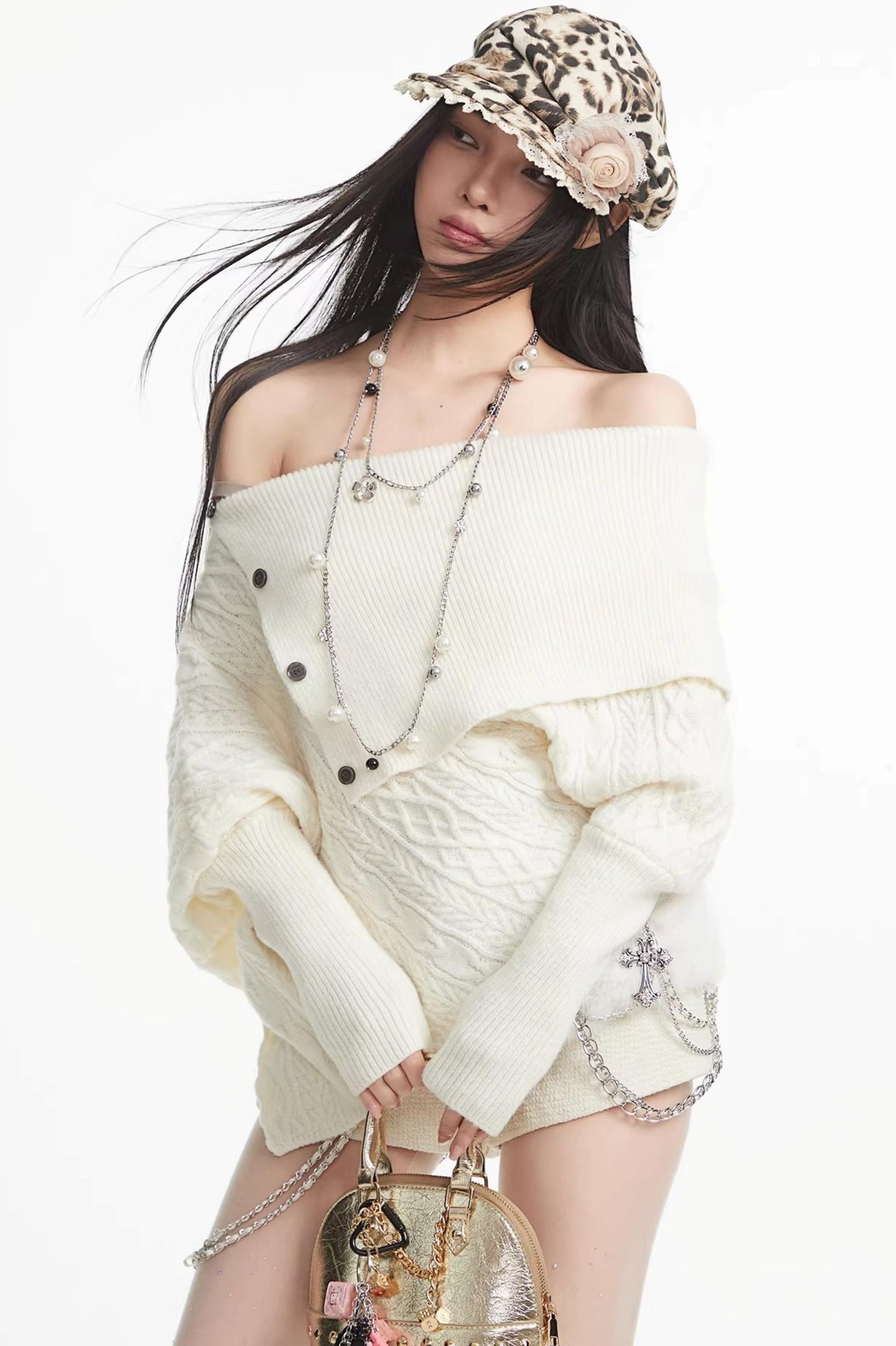 White One-Shoulder Knitted Sweater
