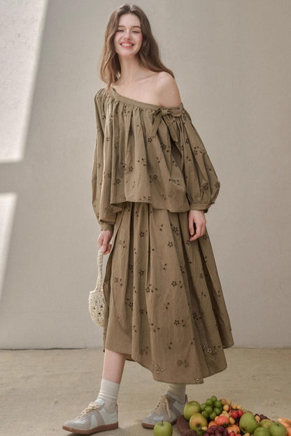 Embroidery Elegant Slanted Shoulder Skirt Set-Up