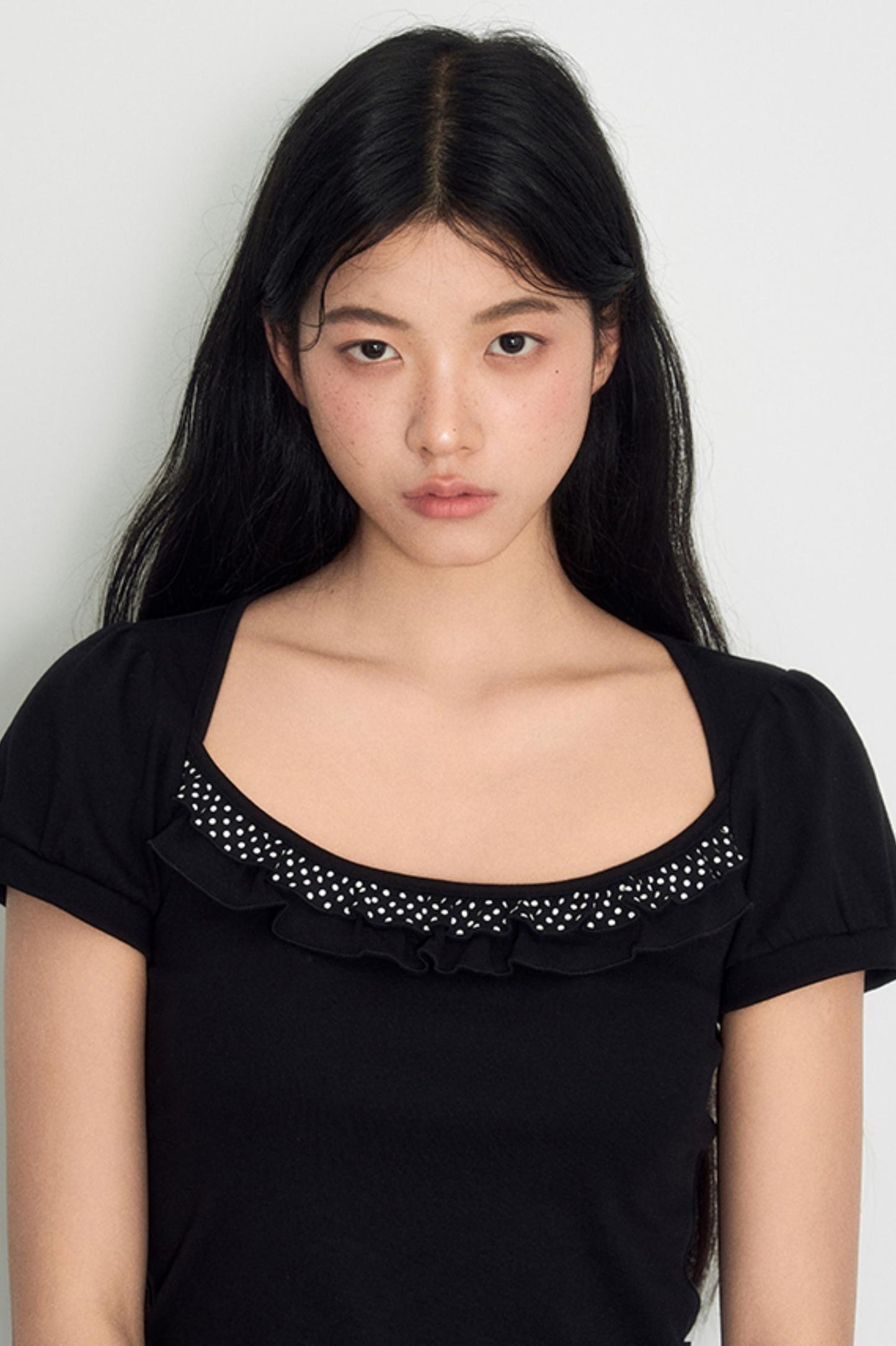 Nap Sweet Lace Tie Slim Top