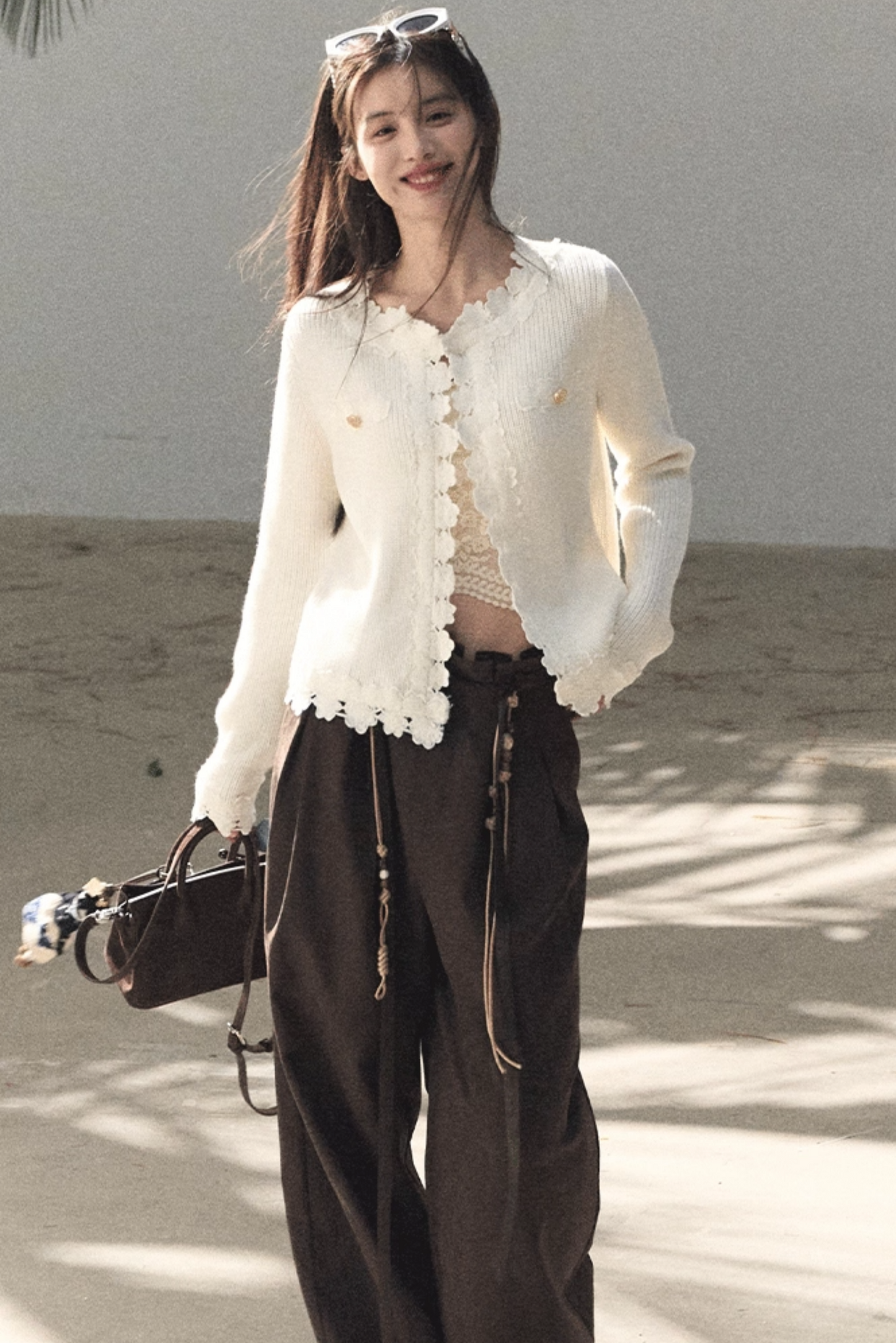 Lange Hose aus plissiertem Mikro-Samt