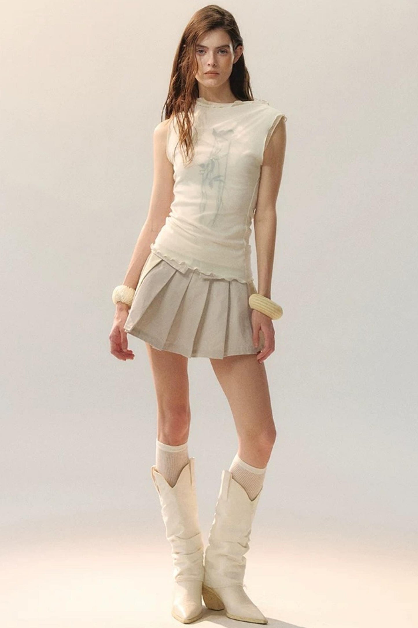 Top in Maglia con Ricamo e Nappe