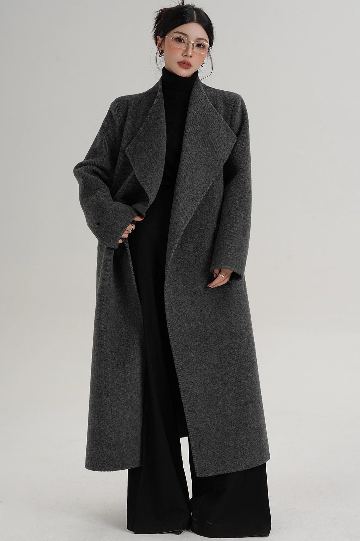 Elegant Wool Bathrobe Coat
