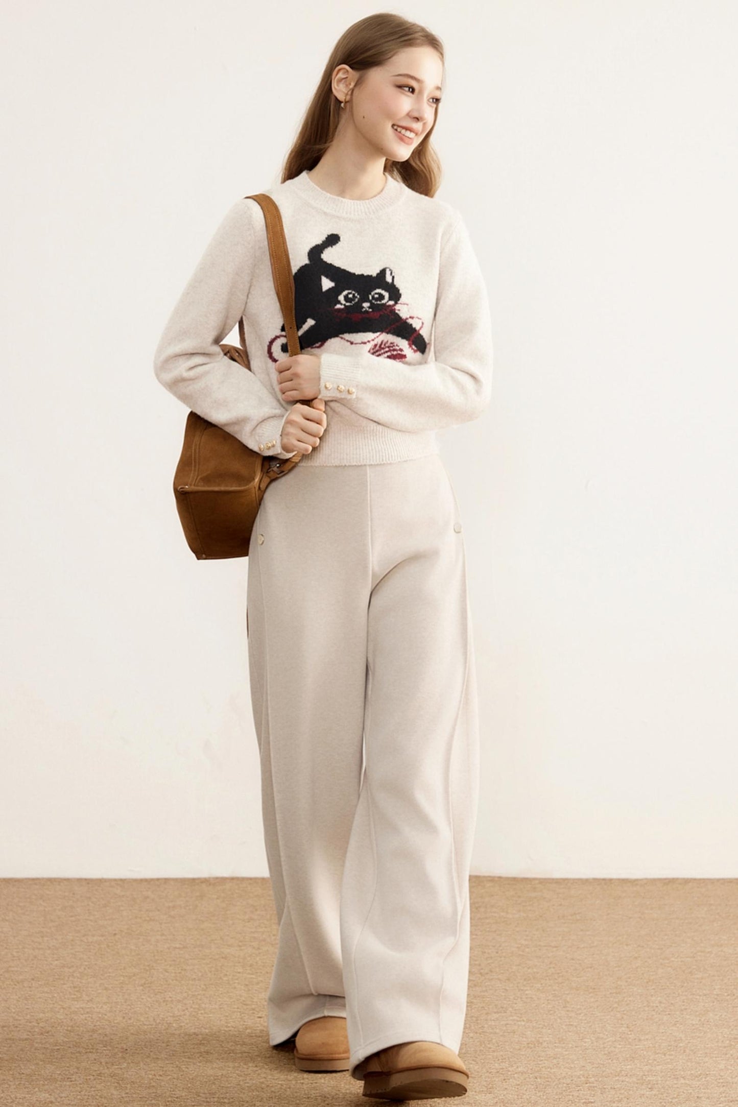 Round Neck Cat Pattern Top