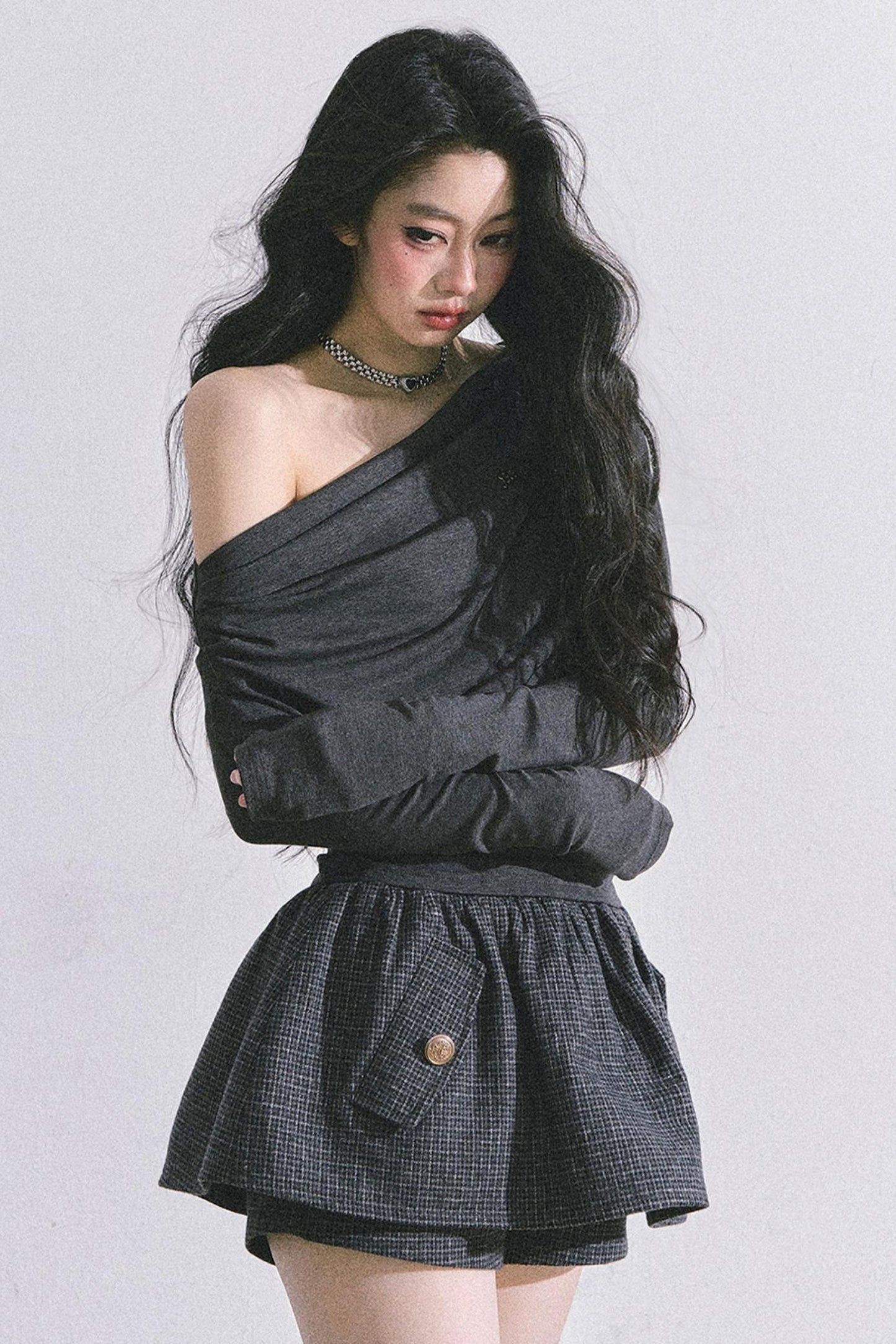 Melbourne Korean Slanted Shoulder T-shirt