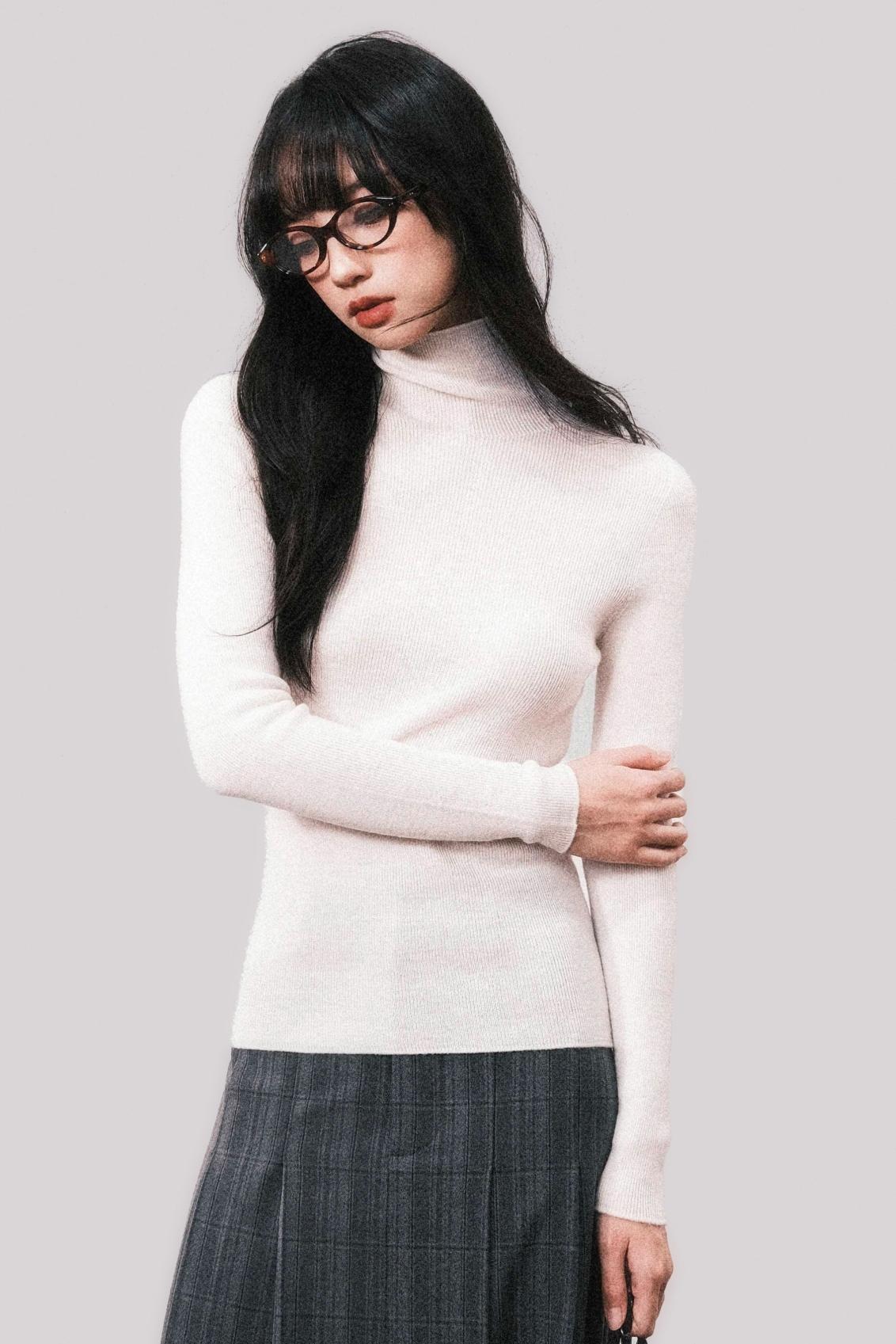 Seamless Integrated Wool Top