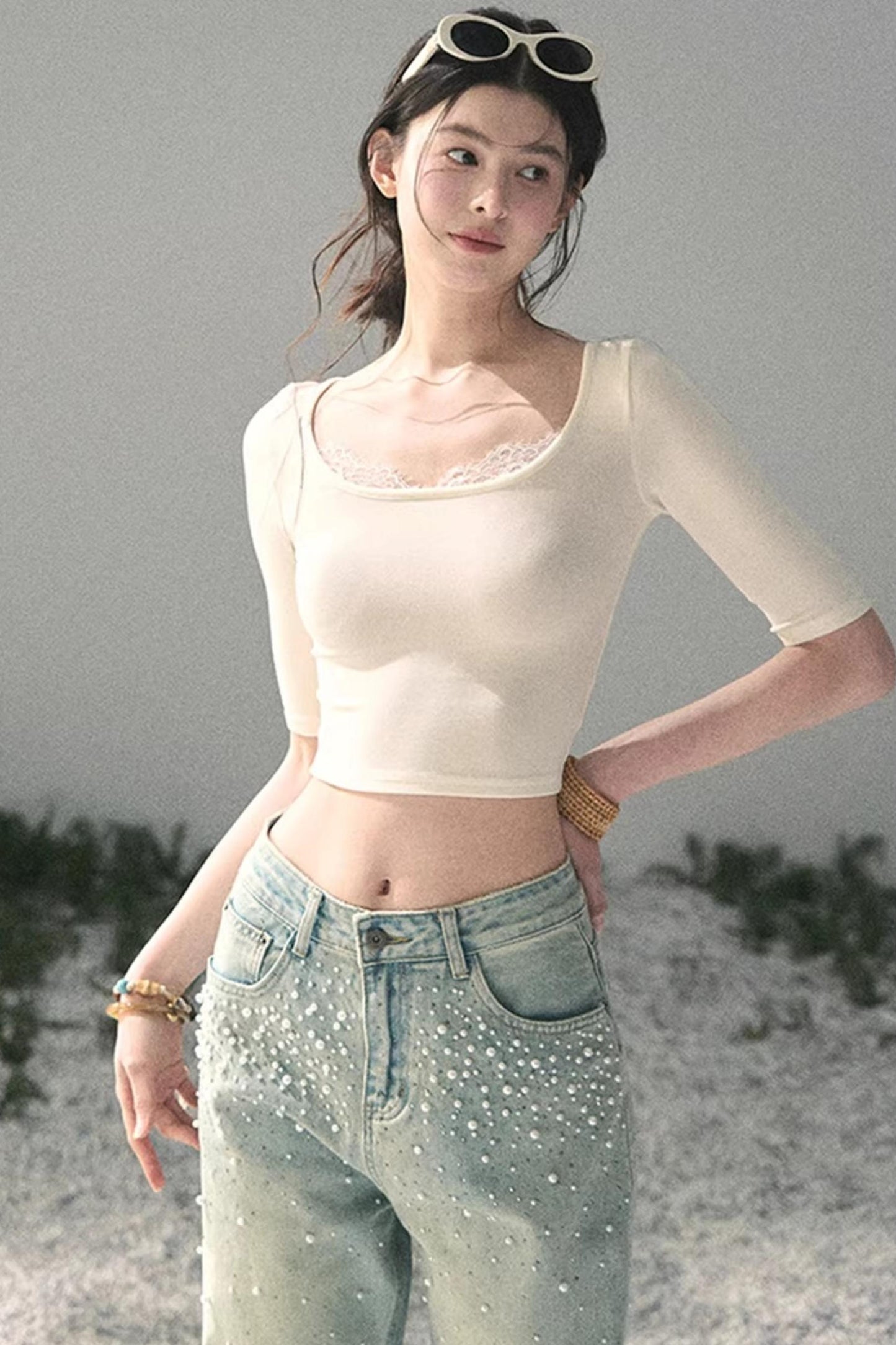 Lace Slim-Fit Cropped Top
