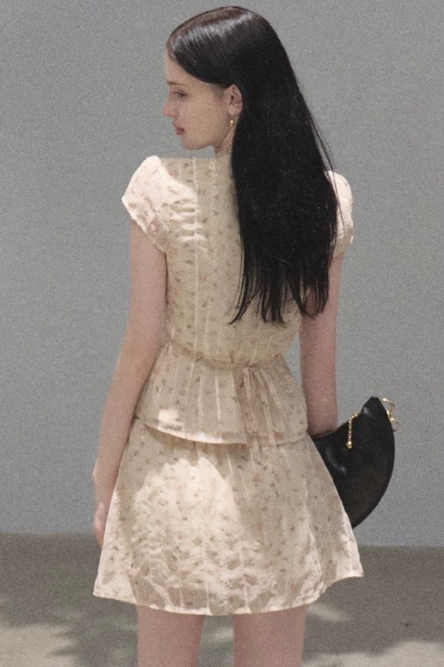 Floral Waist-Cinching Slim-Fit Short-Sleeved Top Skirt Set