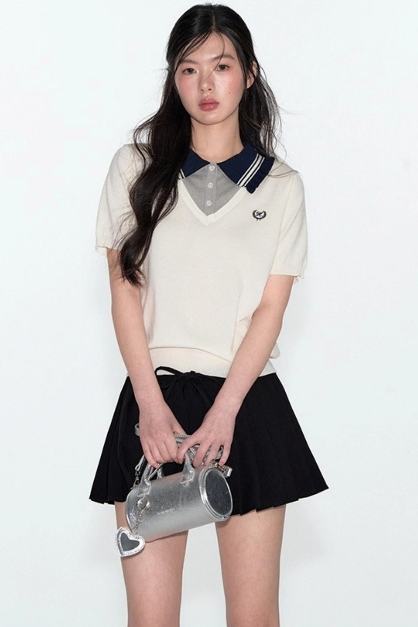 Preppy V-Neck Knit Top