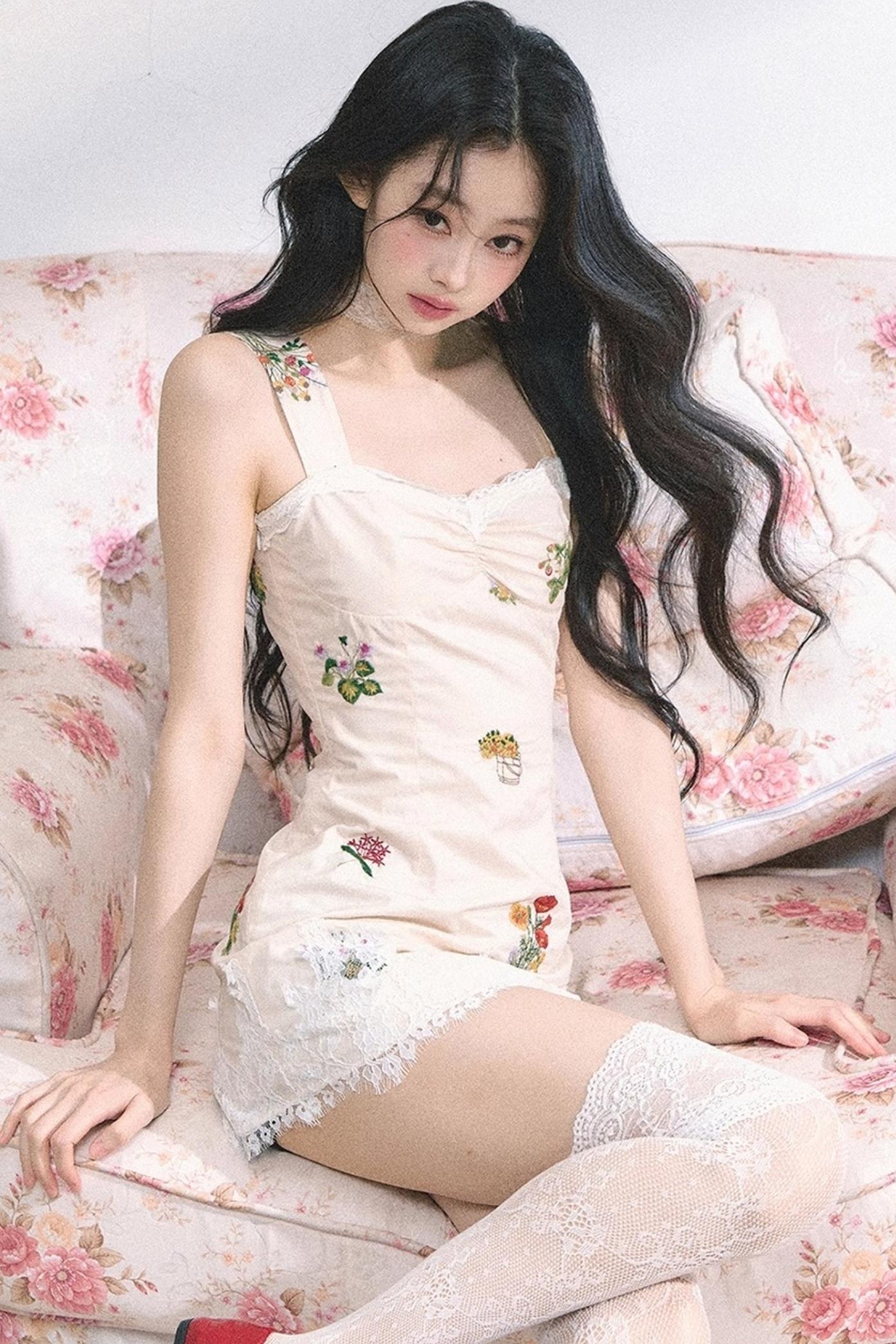 One-Shoulder Lace Mini Dress