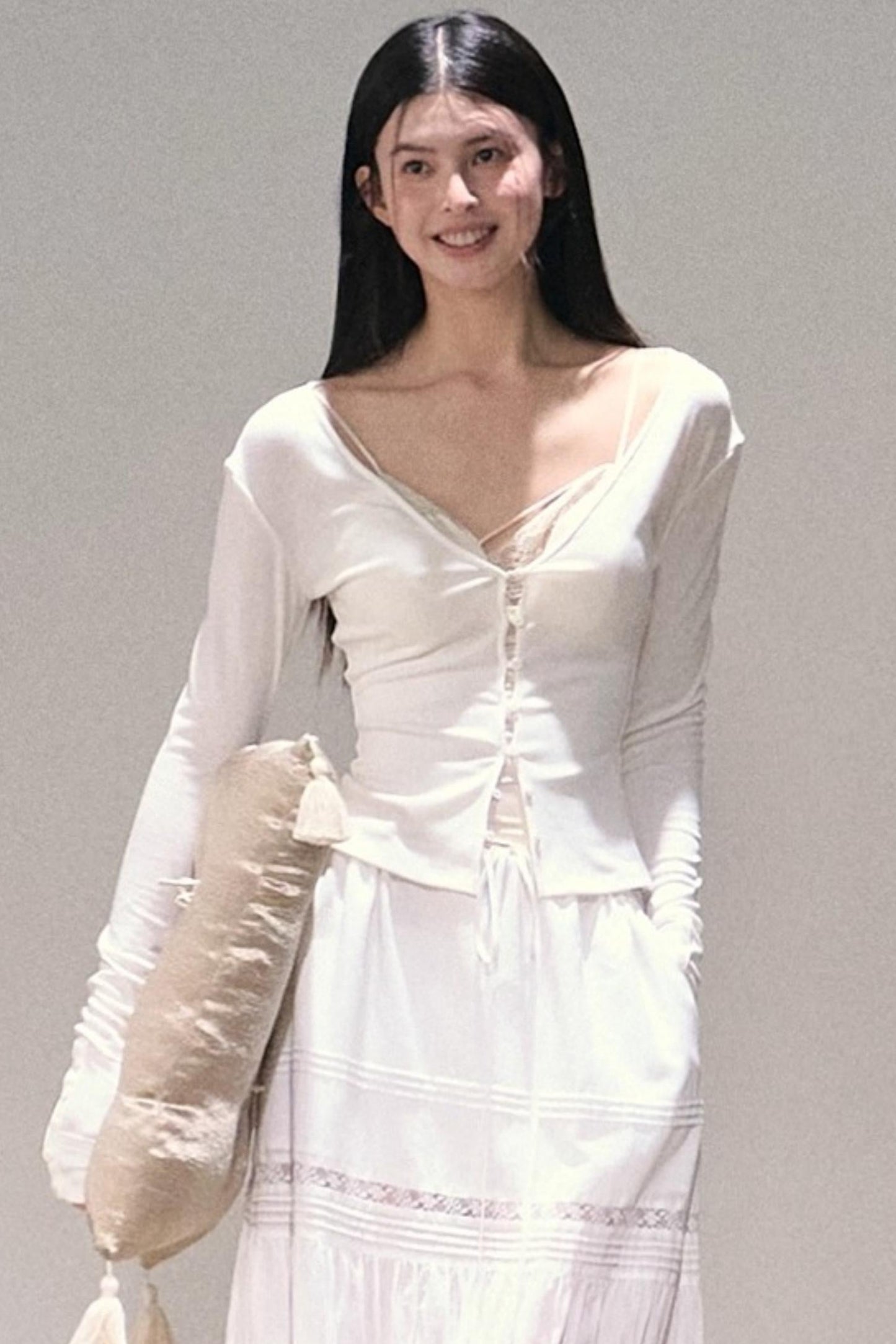 Stretch Linen Large V-Neck Cardigan