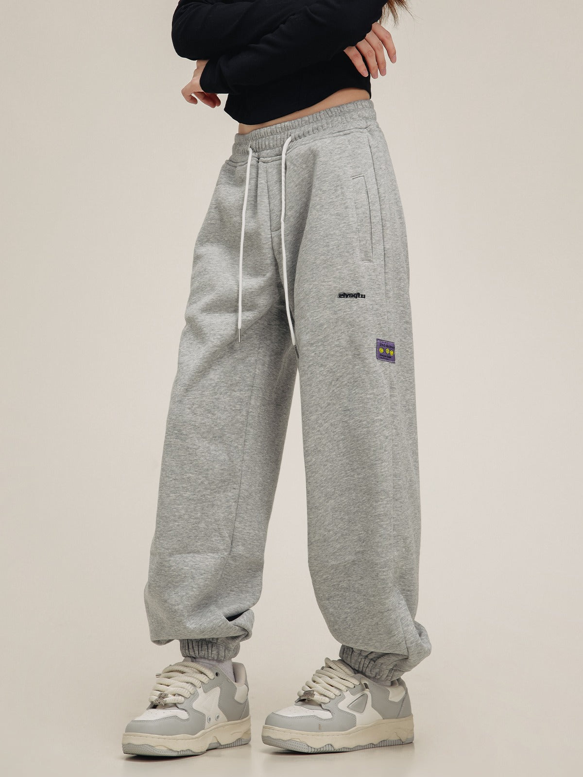 American label embroidered sweat pants