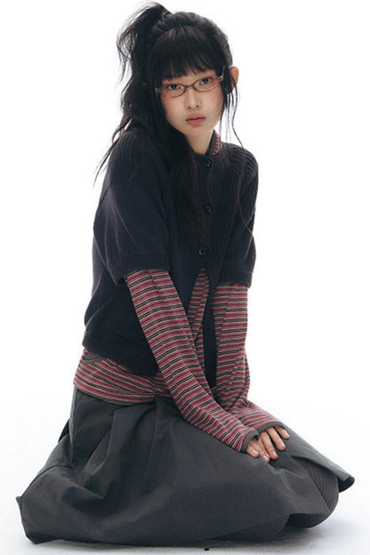 Vintage-Strickjacke mit mittellangen Ärmeln