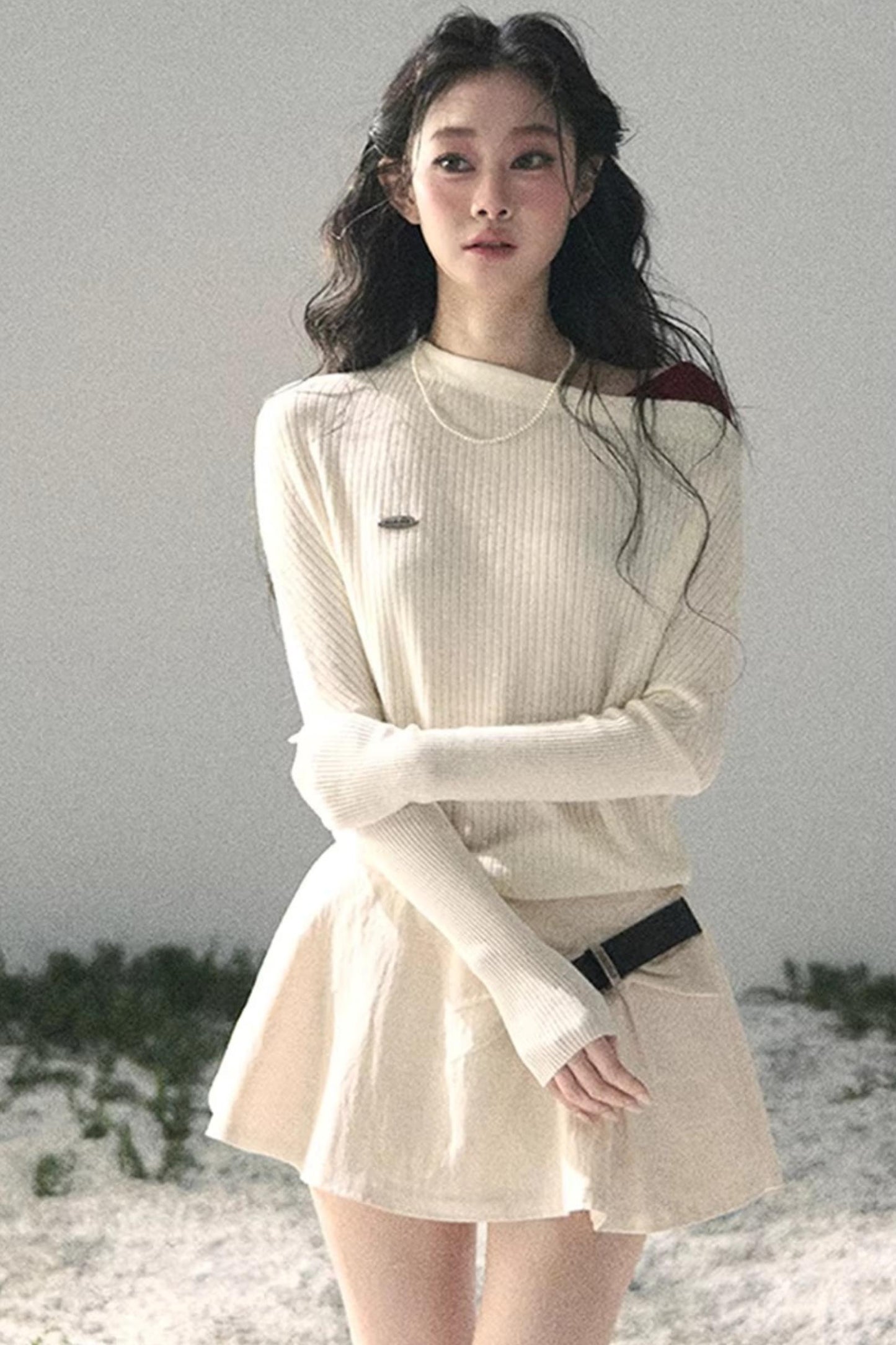 The Ashes Schulterfreies Strick-Oberteil